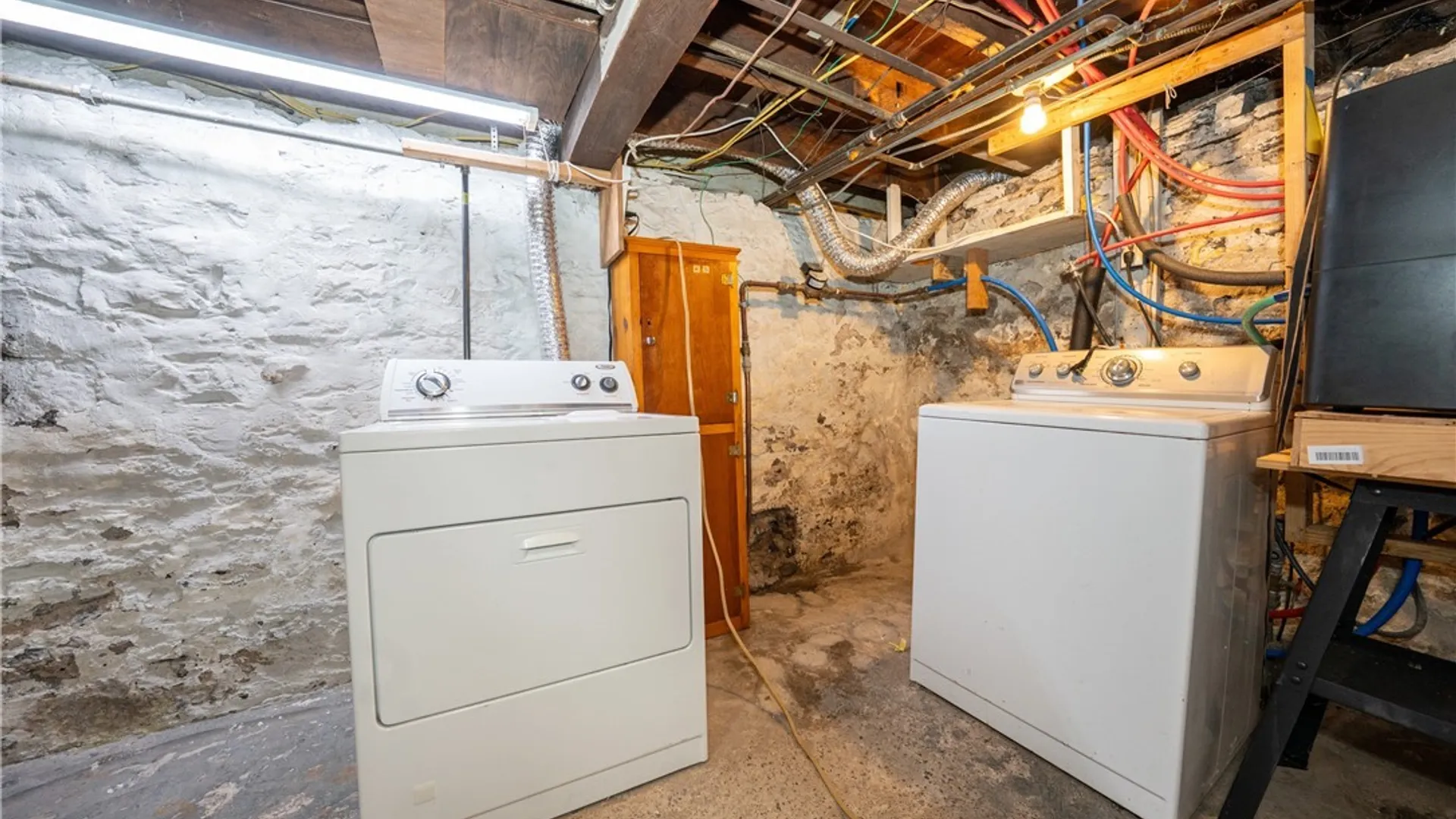 Property at 330 Dearborn Street, Buffalo, NY 14207 40