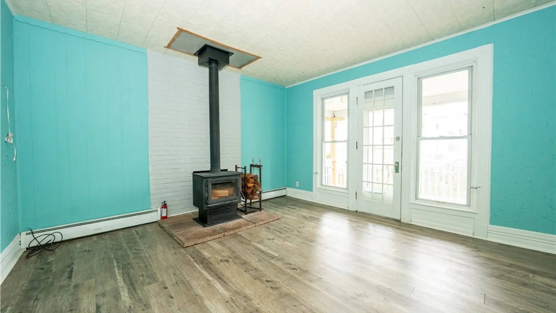 Property at 330 Dearborn Street, Buffalo, NY 14207 9