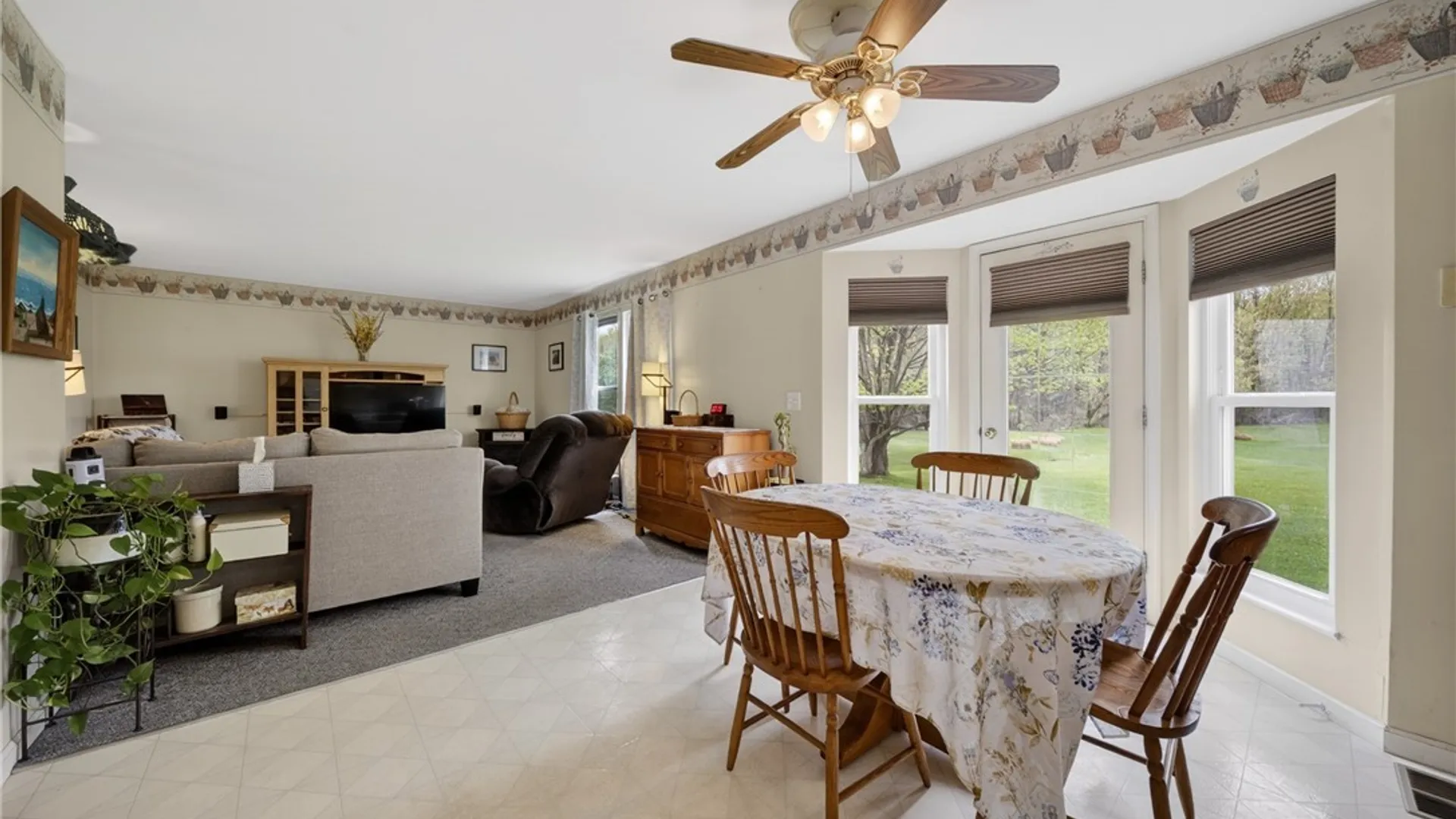 Property at 55 Chaucer Circle, Lysander, NY 13027 13