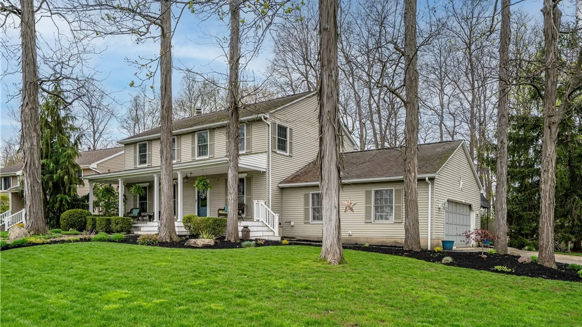 Property at 3596 Terri Trail, Hamburg, NY 14219 3