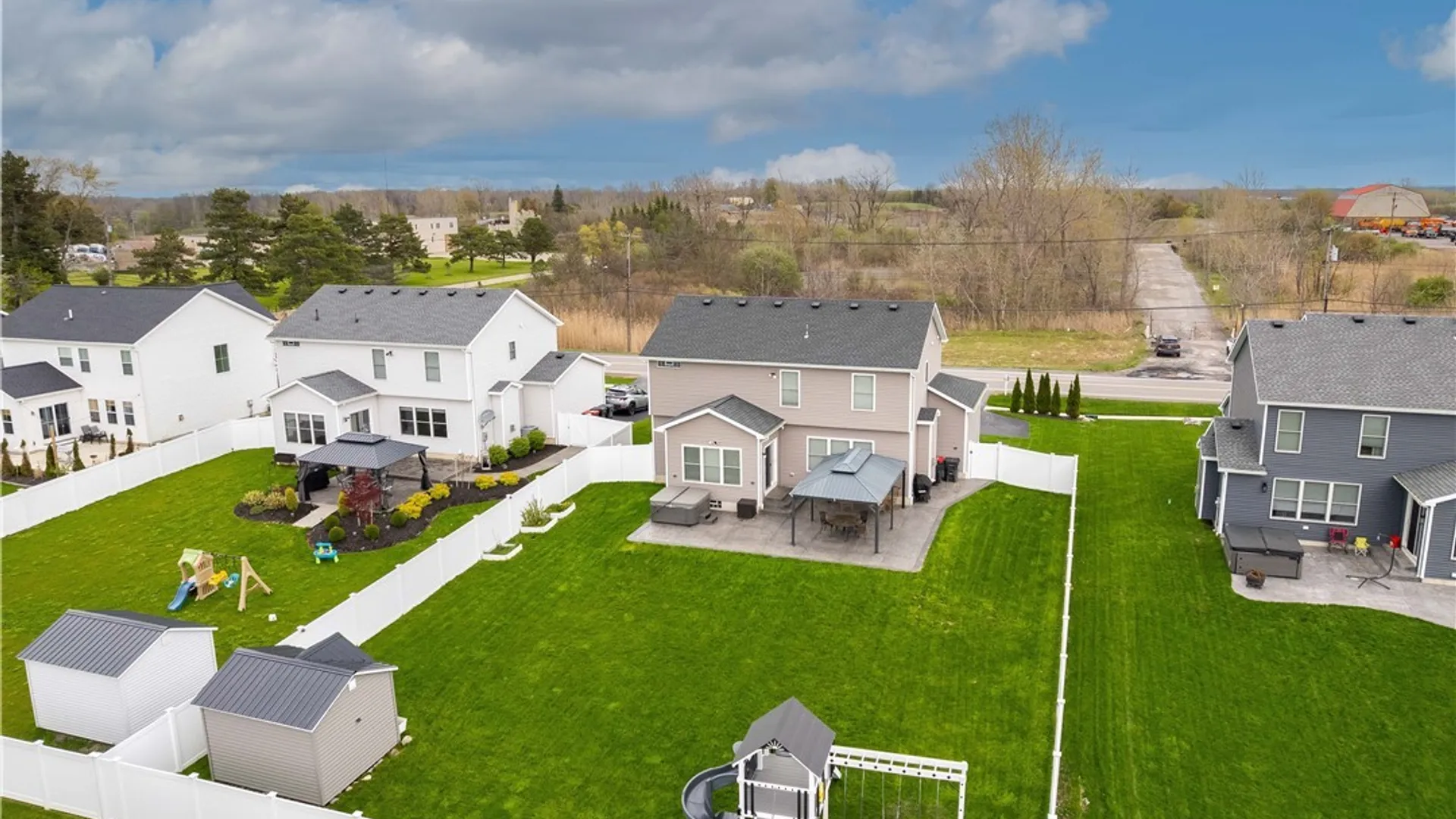 Property at 550 Pavement Road, Lancaster, NY 14086 44