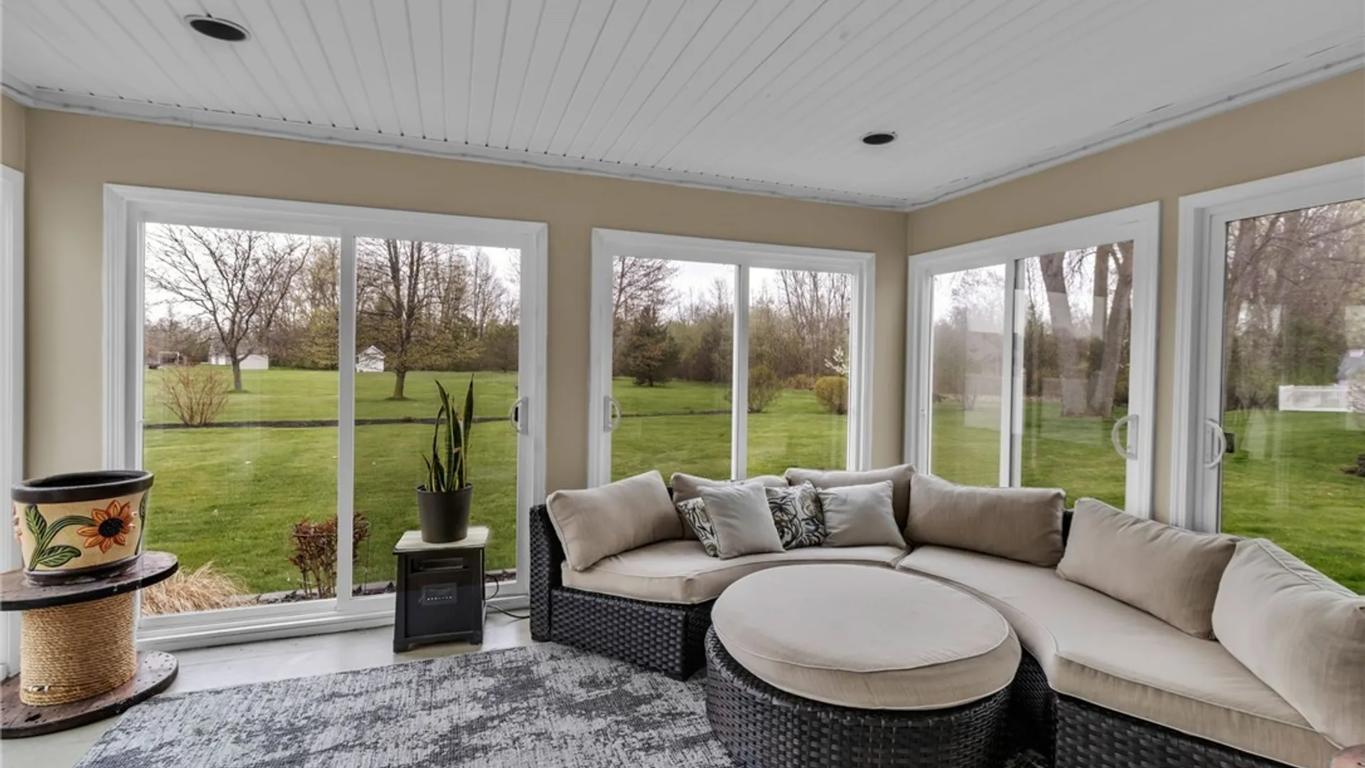 Property at 3657 Culpepper Drive, Wheatfield, NY 14120 16
