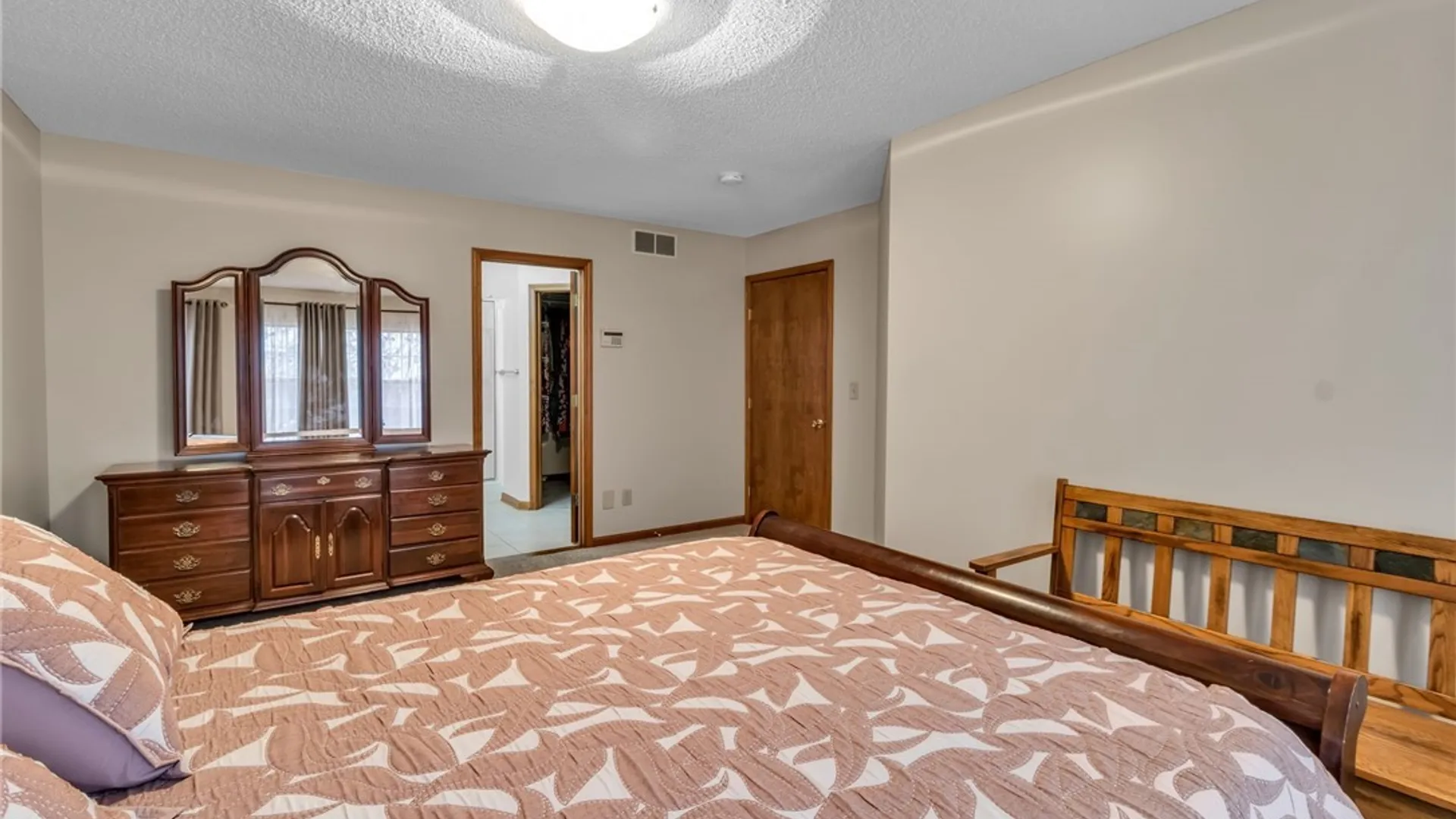 Property at 3657 Culpepper Drive, Wheatfield, NY 14120 20