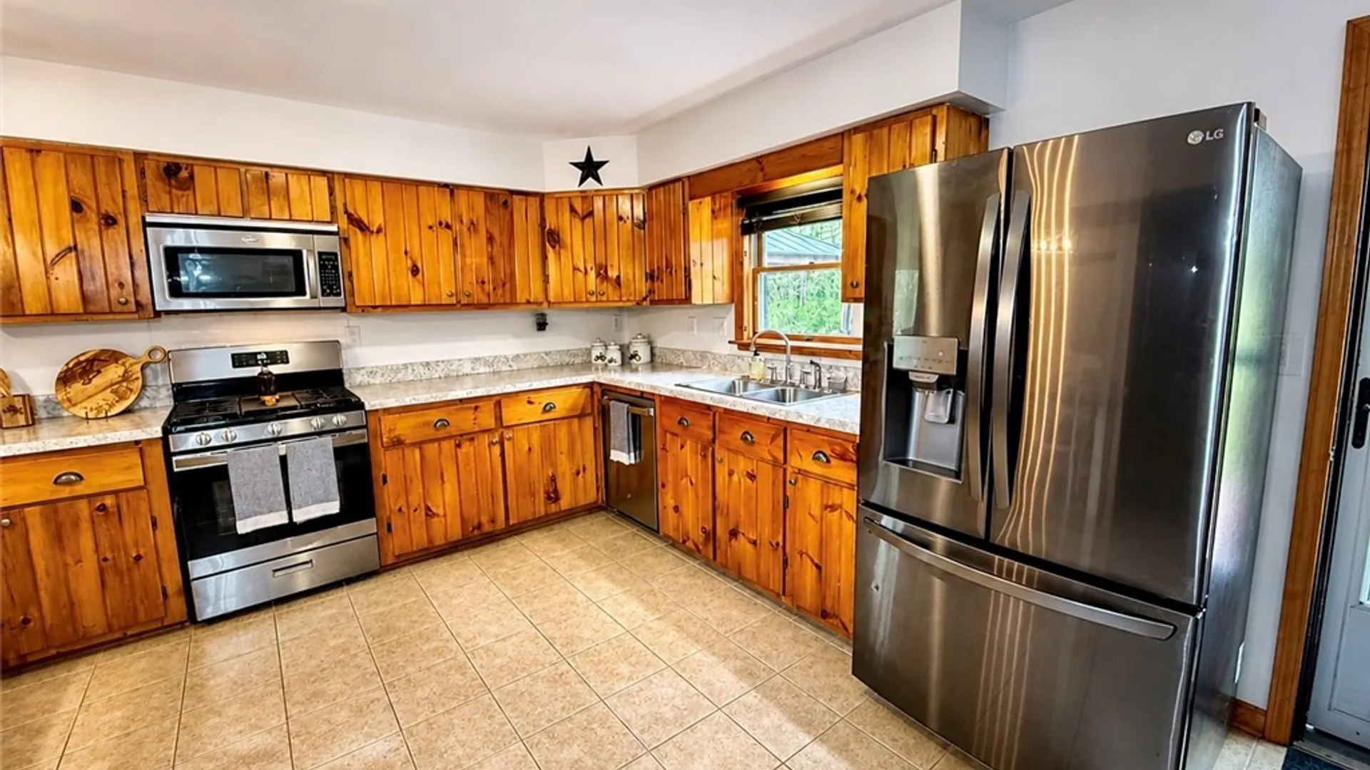 Property at 4251 Nelson Road, Nelson, NY 13035 10