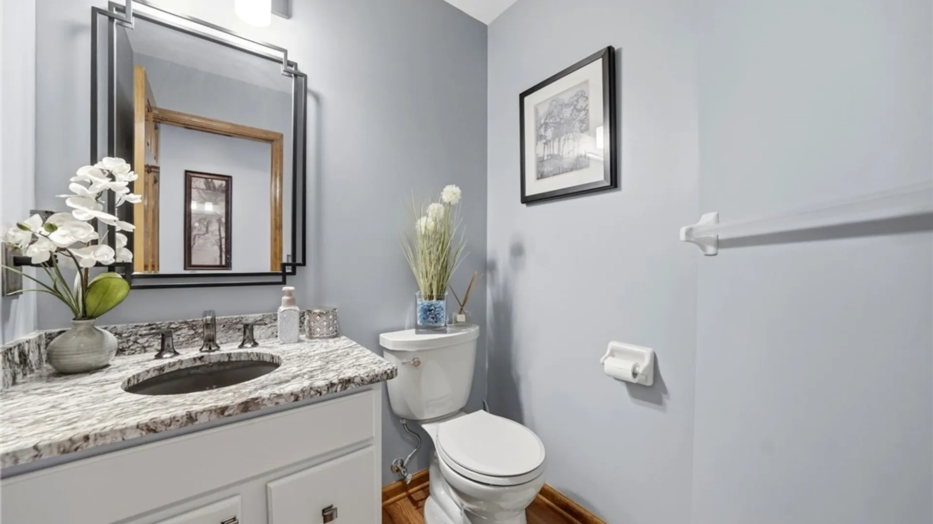 Property at 31 Apple Blossom Boulevard, Lancaster, NY 14086 20