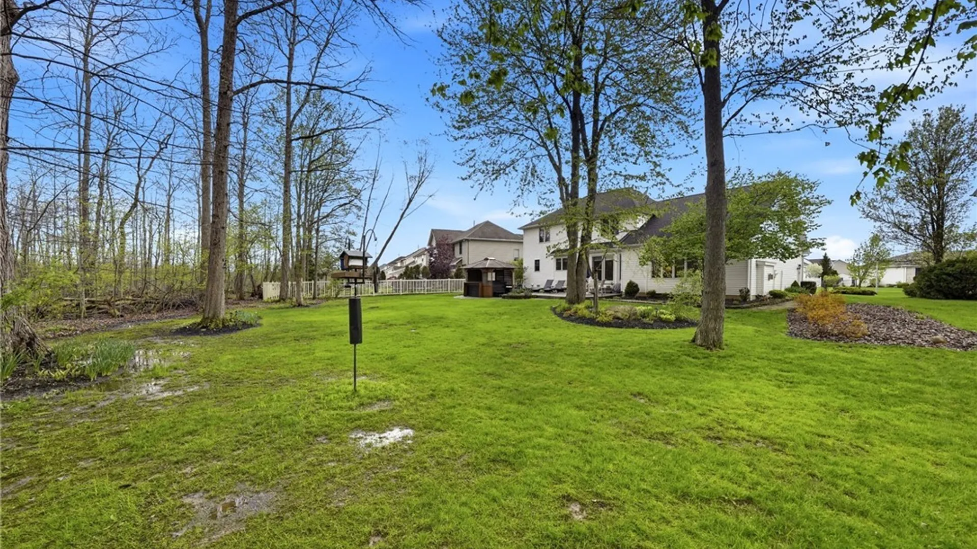Property at 31 Apple Blossom Boulevard, Lancaster, NY 14086 46