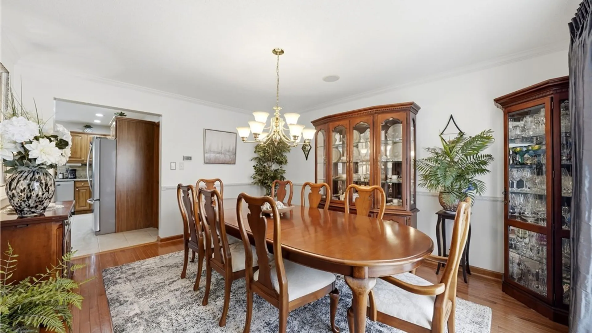 Property at 31 Apple Blossom Boulevard, Lancaster, NY 14086 6