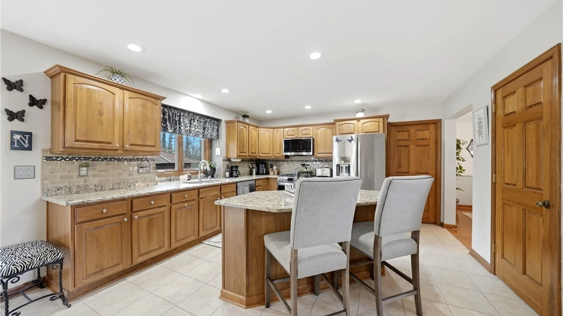 Property at 31 Apple Blossom Boulevard, Lancaster, NY 14086 7