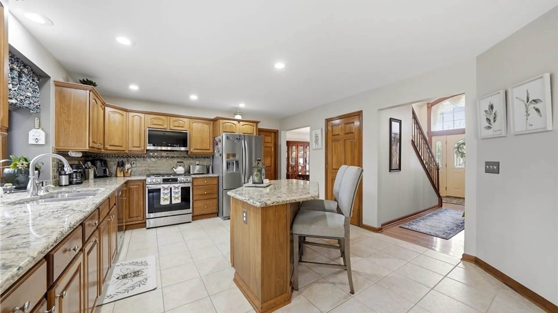 Property at 31 Apple Blossom Boulevard, Lancaster, NY 14086 9