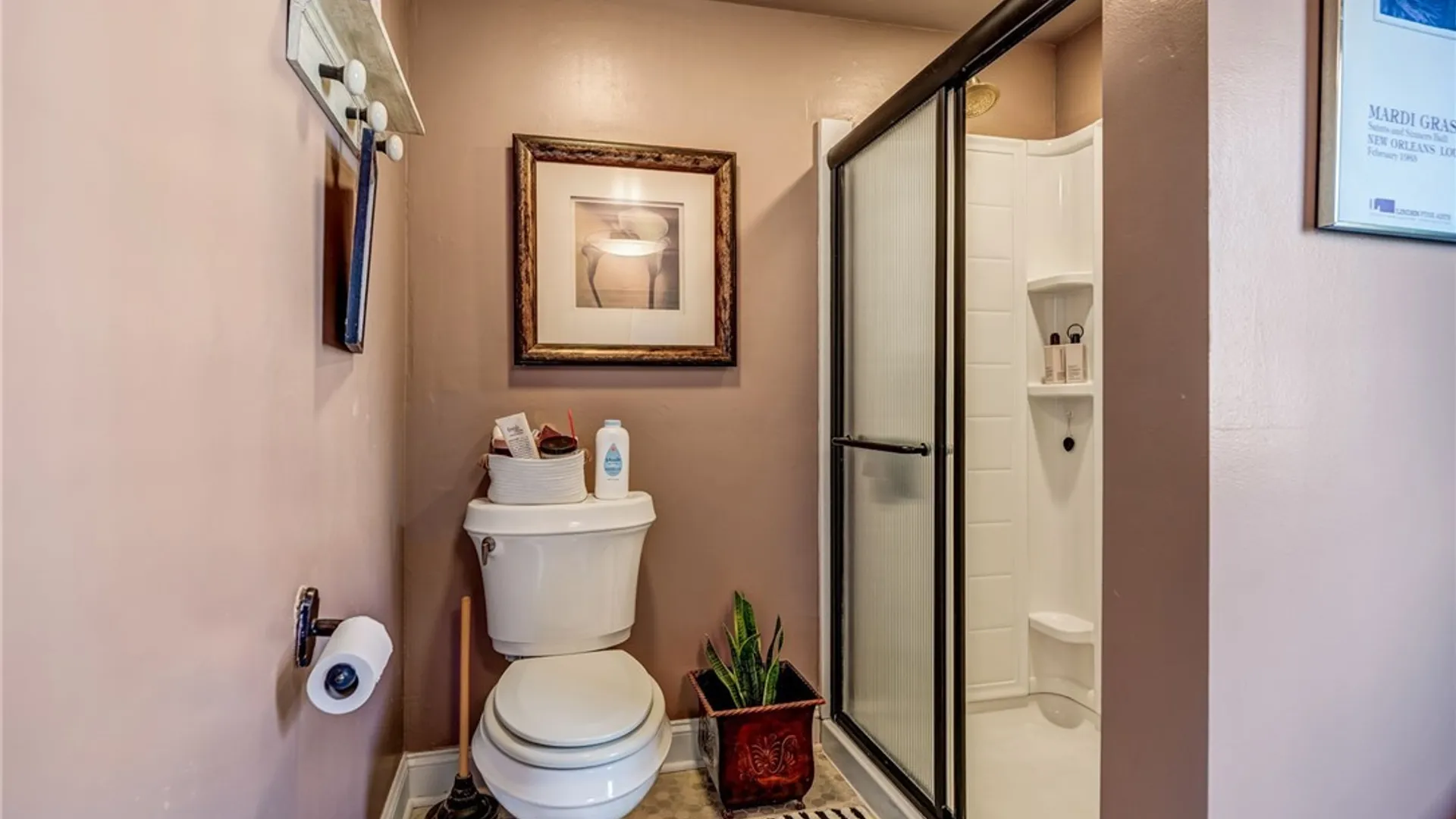 Property at 8431 Rivershore Drive, Niagara Falls, NY 14304 43