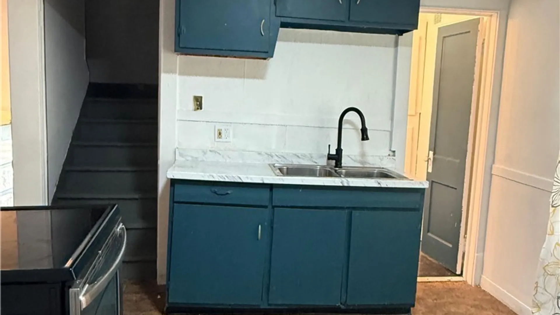 Property at 720 Norfolk Avenue, Buffalo, NY 14215 7