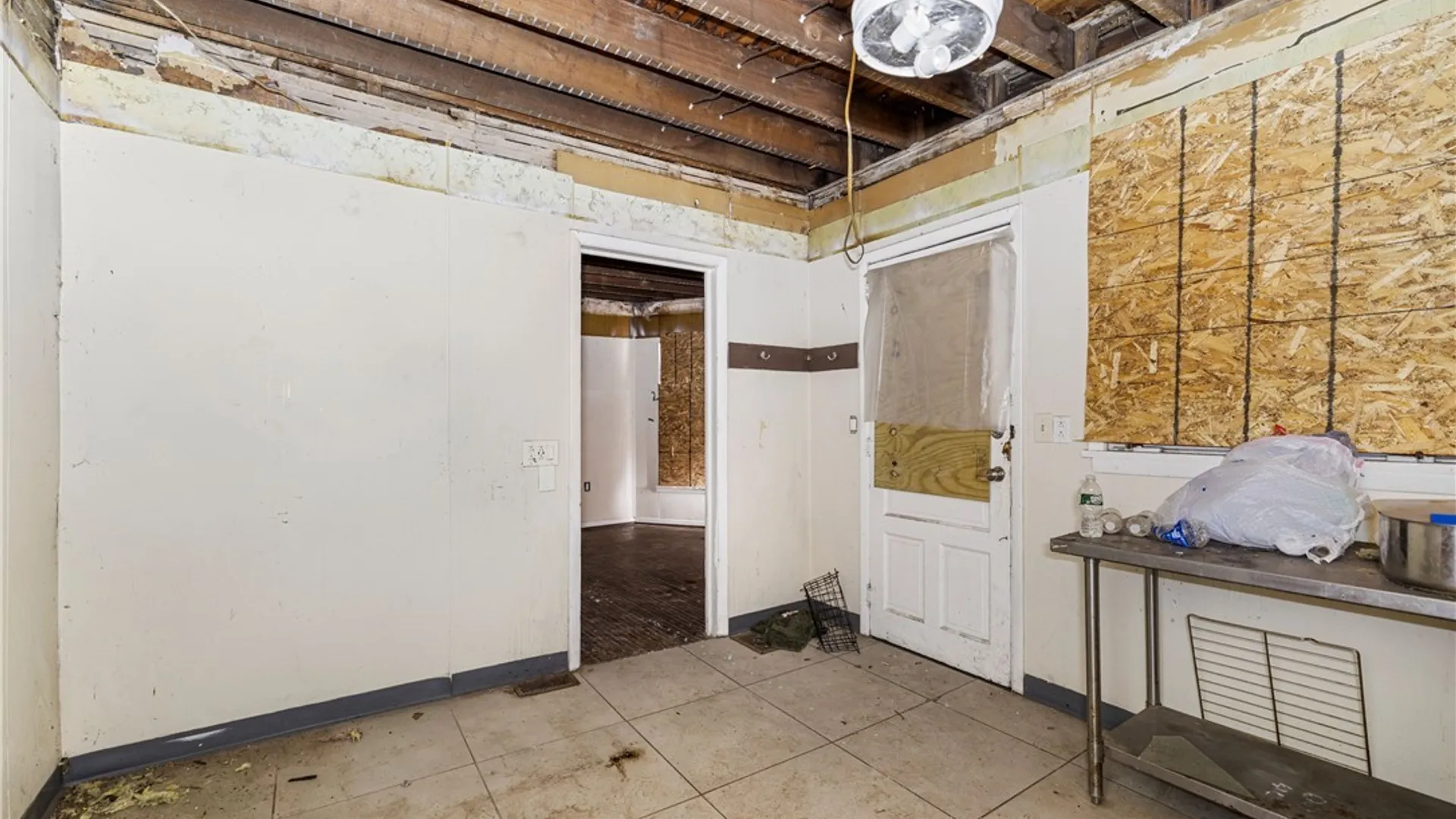 Property at 919 Cedar Avenue, Niagara Falls, NY 14301 15
