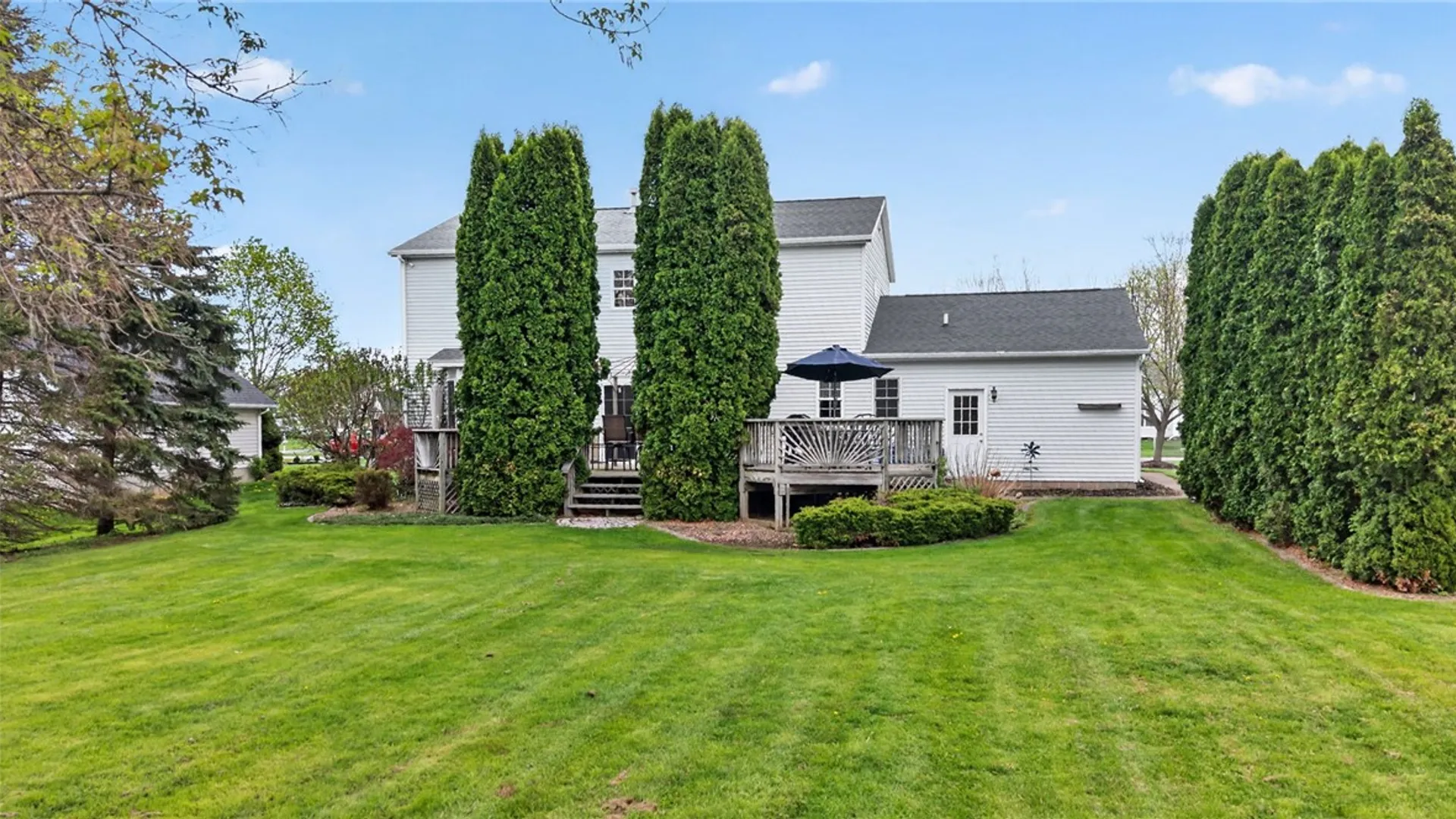 Property at 83 Saint Katherine Way, Clarkson, NY 14420 38