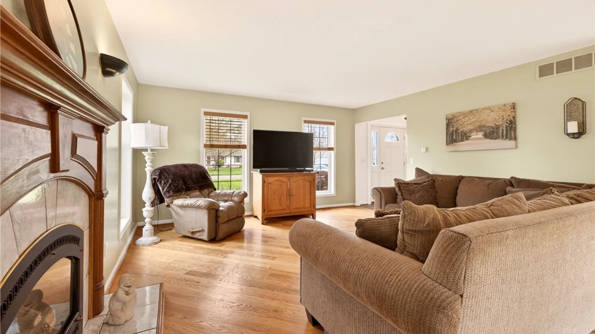 Property at 83 Saint Katherine Way, Clarkson, NY 14420 9