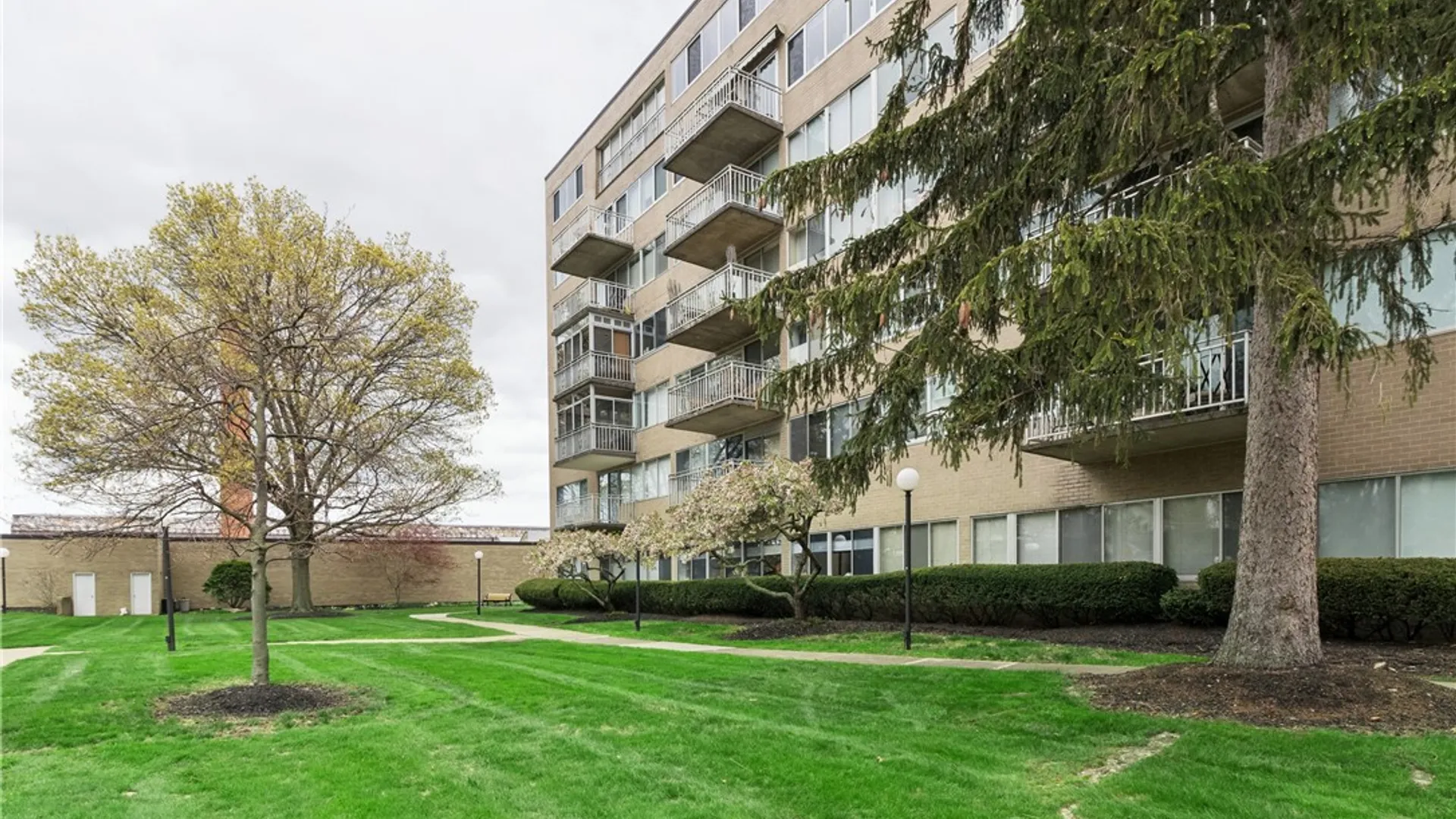 Property at 1400 East Avenue, Rochester, NY 14610 22