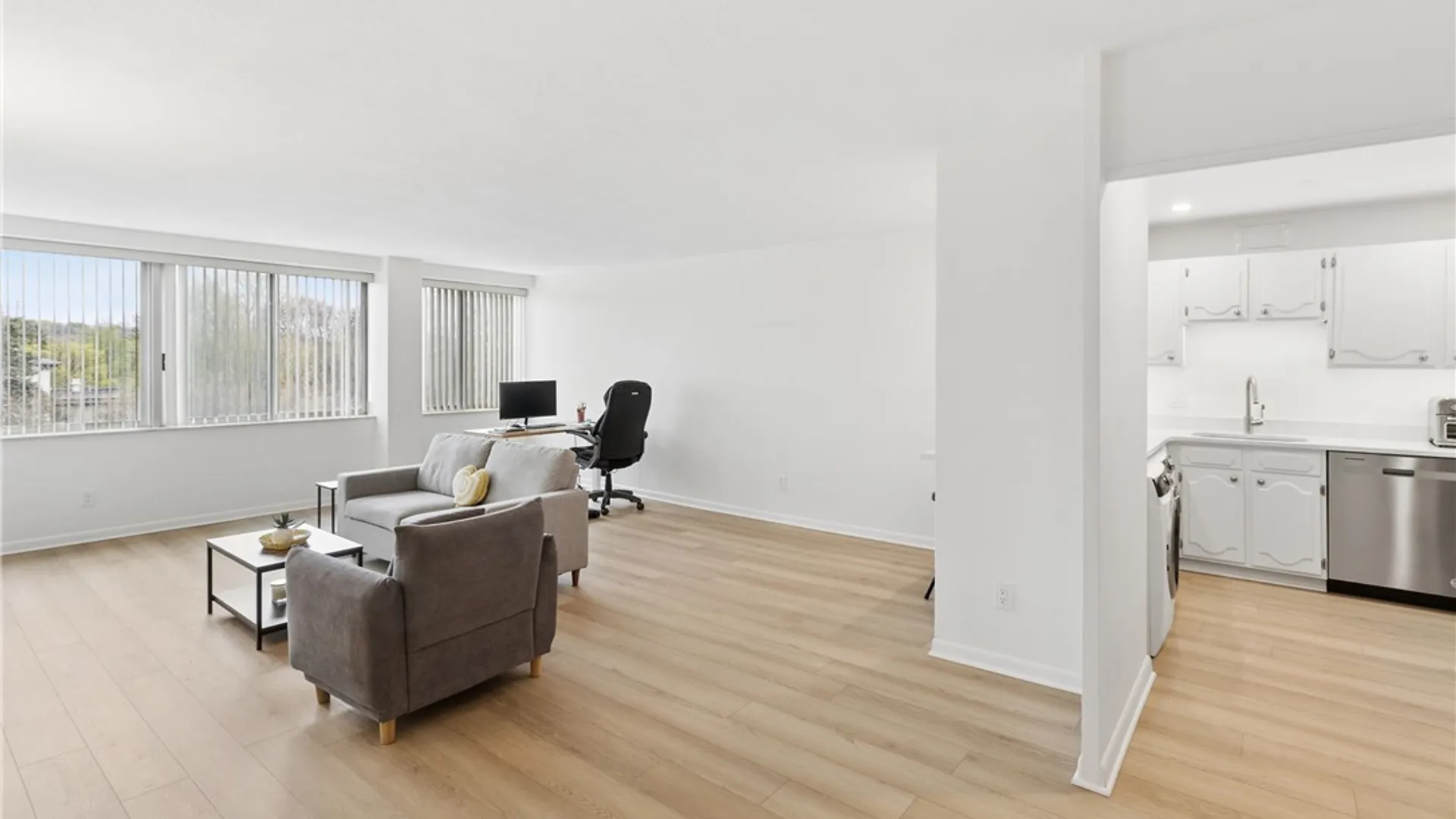 Property at 1400 East Avenue, Rochester, NY 14610 9
