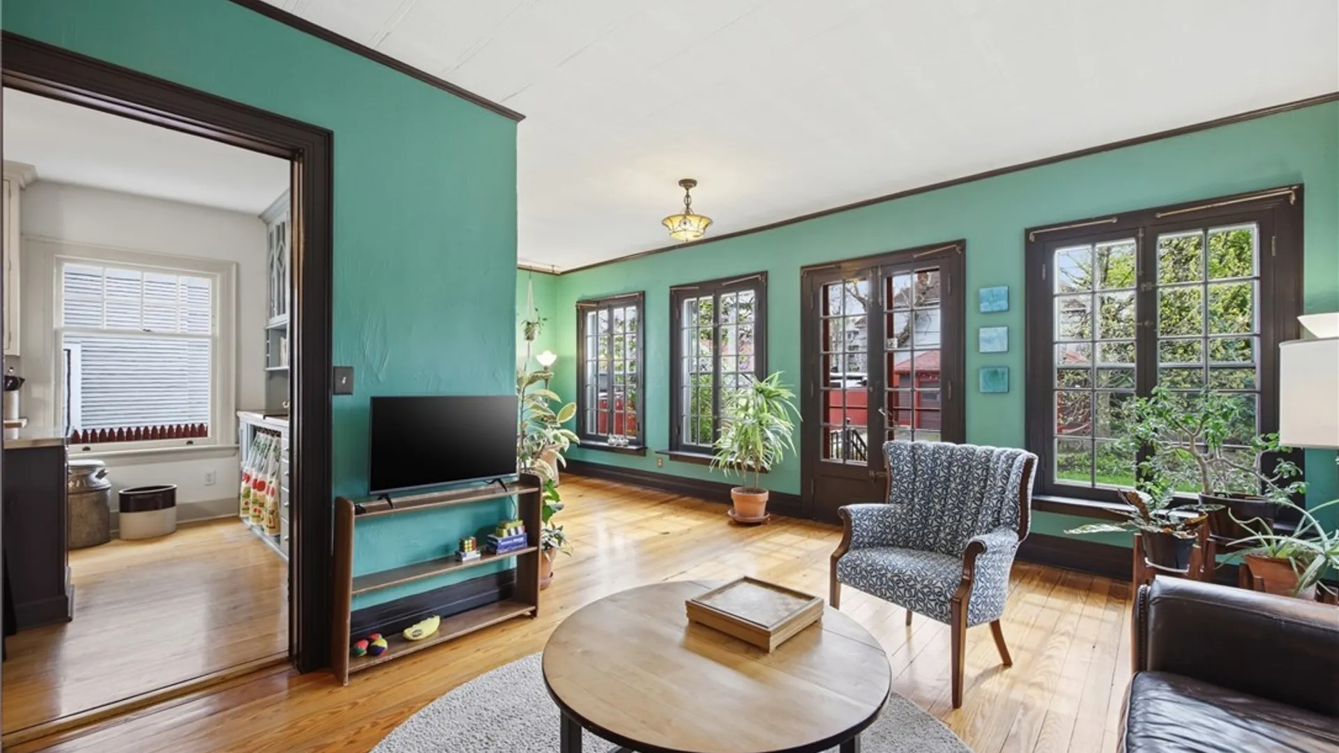 Property at 45 Summit Avenue, Buffalo, NY 14214 10