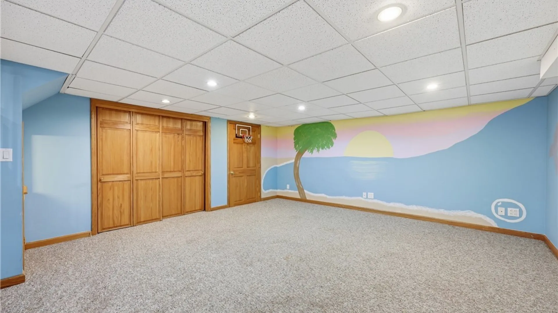 Property at 8265 Lisa Lane, Clarence, NY 14051 35