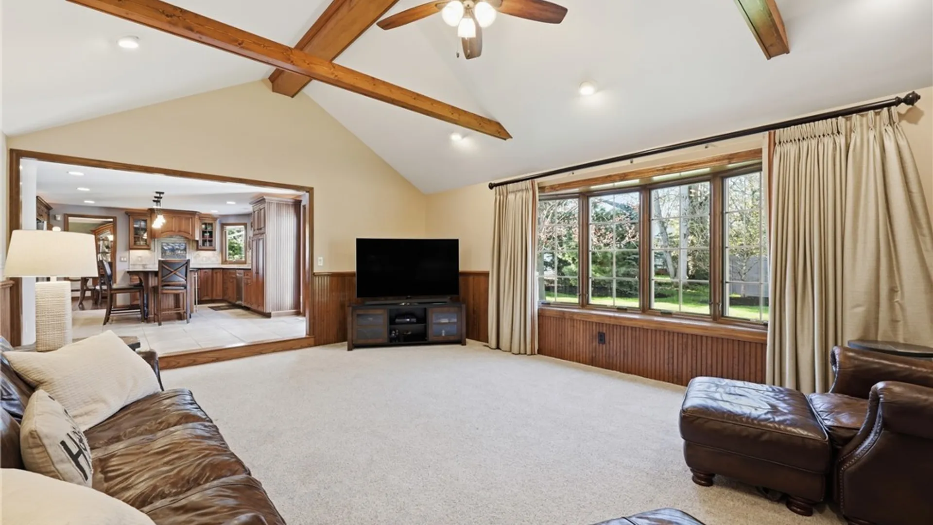 Property at 8265 Lisa Lane, Clarence, NY 14051 9