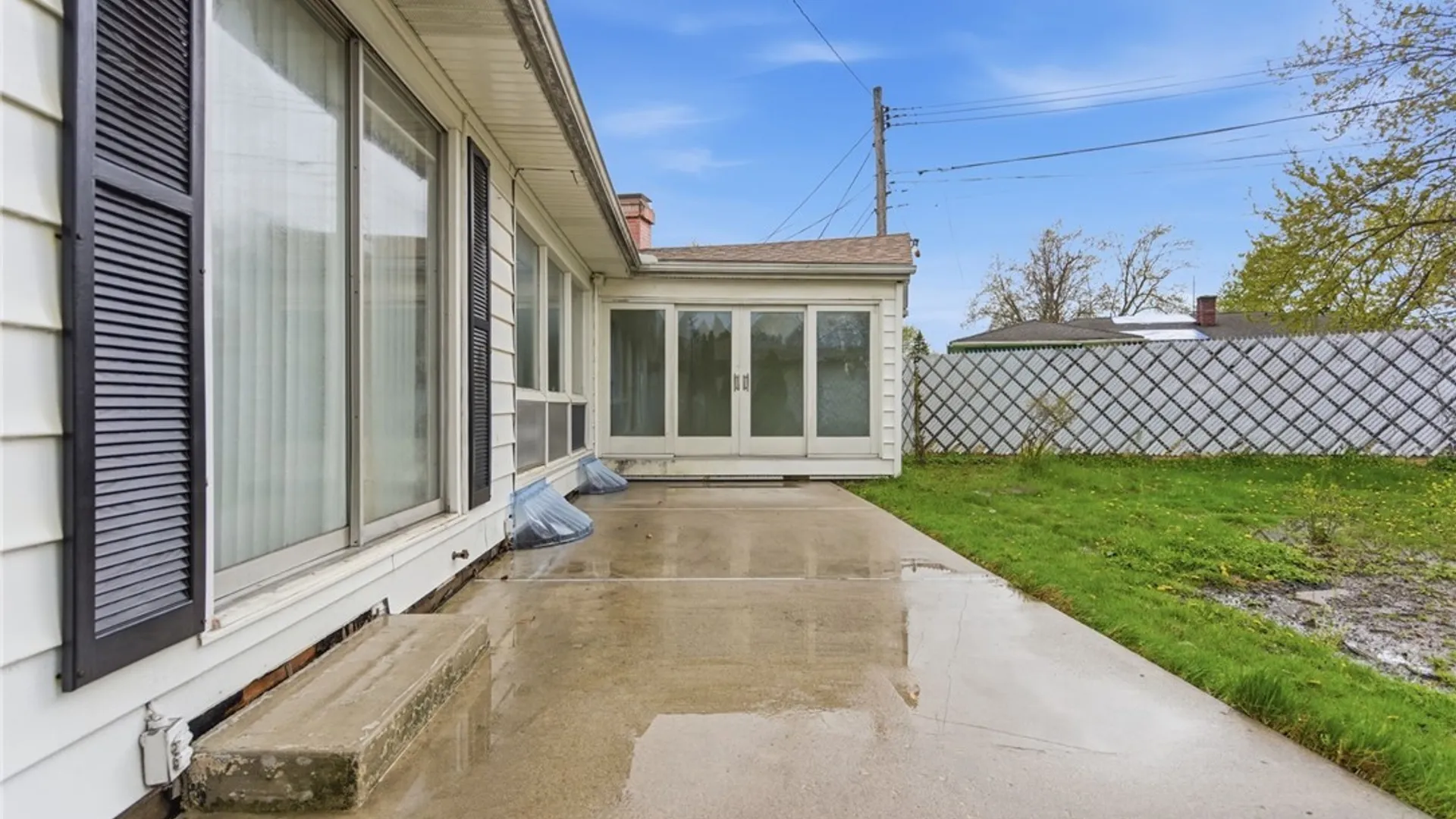Property at 18 Idlewood Drive, Tonawanda, NY 14150 50