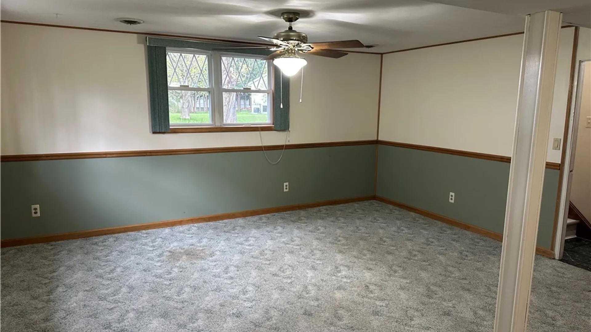 Property at 531 Cedarbrook Crescent, Utica, NY 13502 46