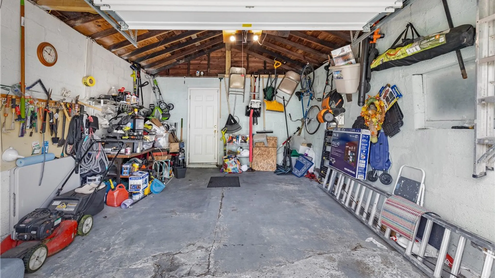 Property at 71 Norran Drive, Rochester, NY 14609 27
