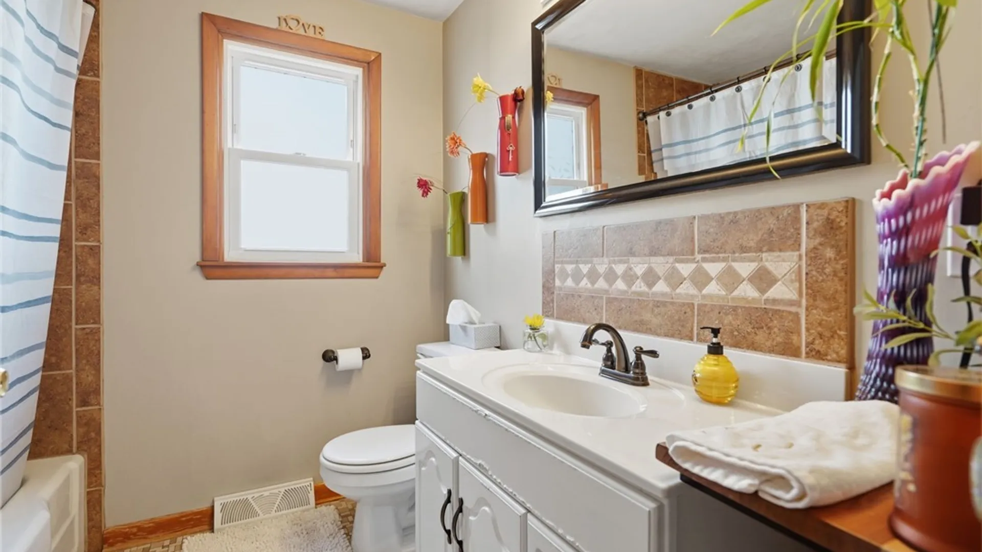 Property at 63 Knowlton Avenue, Lackawanna, NY 14218 25
