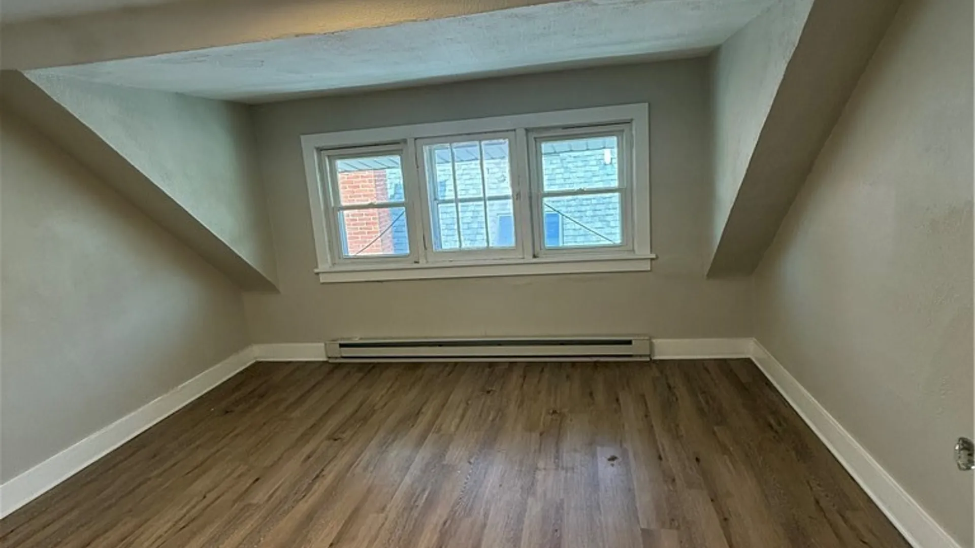 Property at 579 Crescent Avenue, Buffalo, NY 14214 2