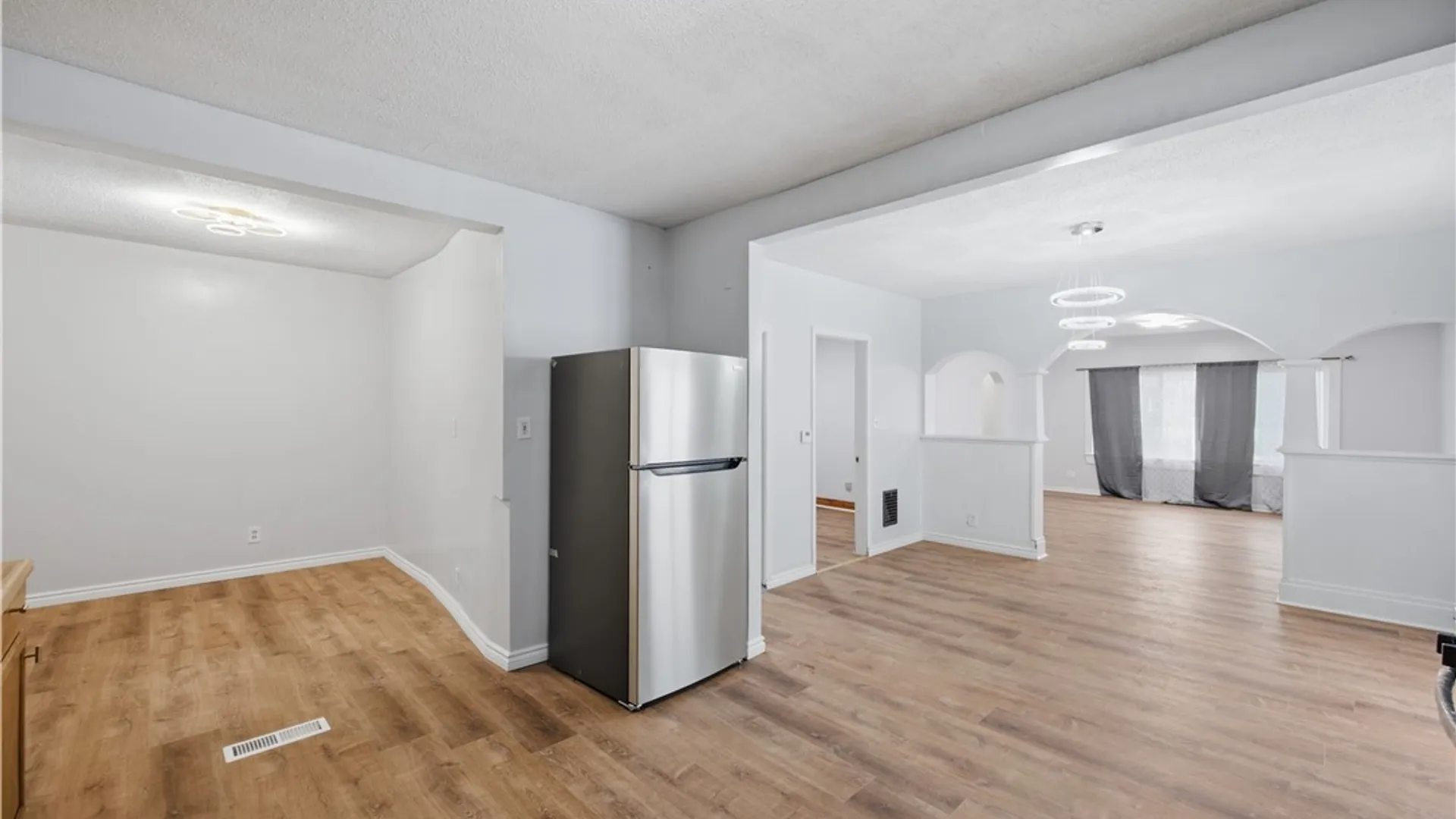 Property at 122 Dartmouth Avenue, Buffalo, NY 14215 20