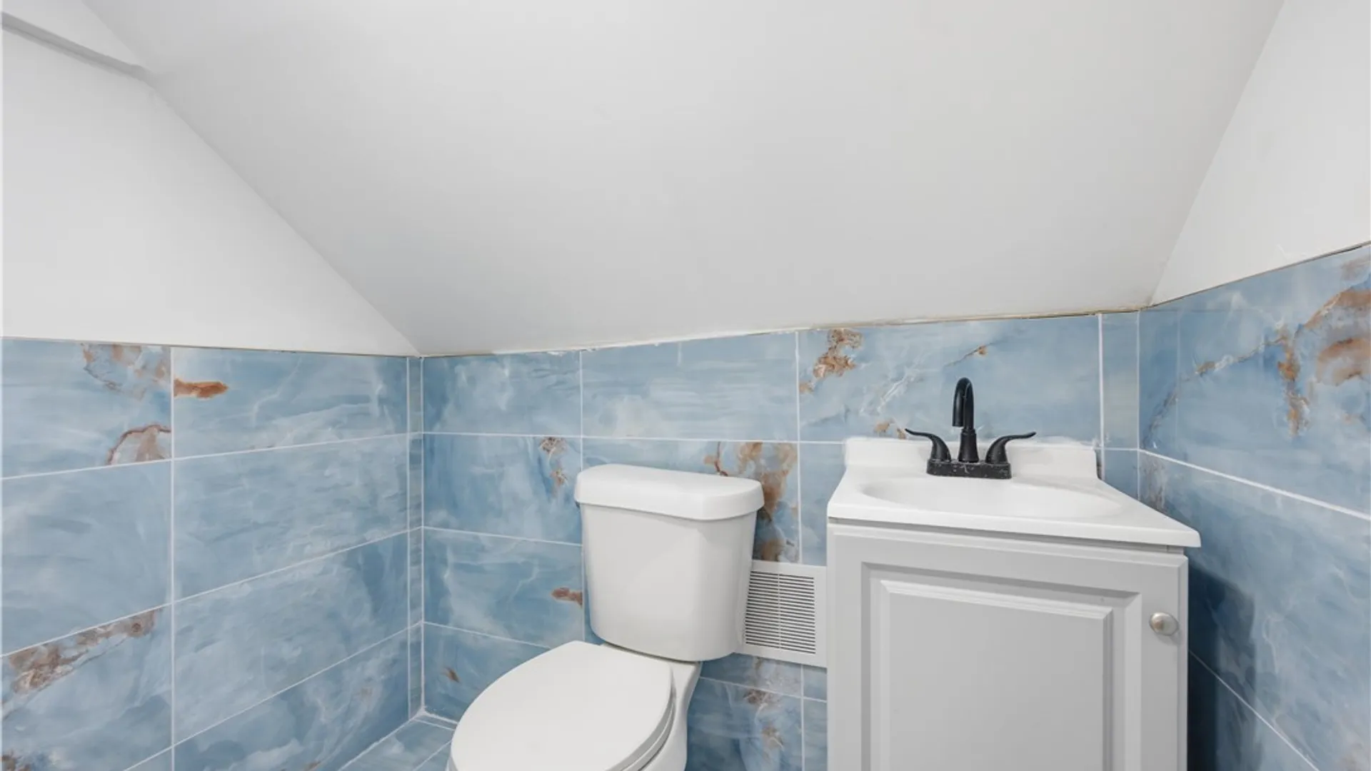 Property at 122 Dartmouth Avenue, Buffalo, NY 14215 33