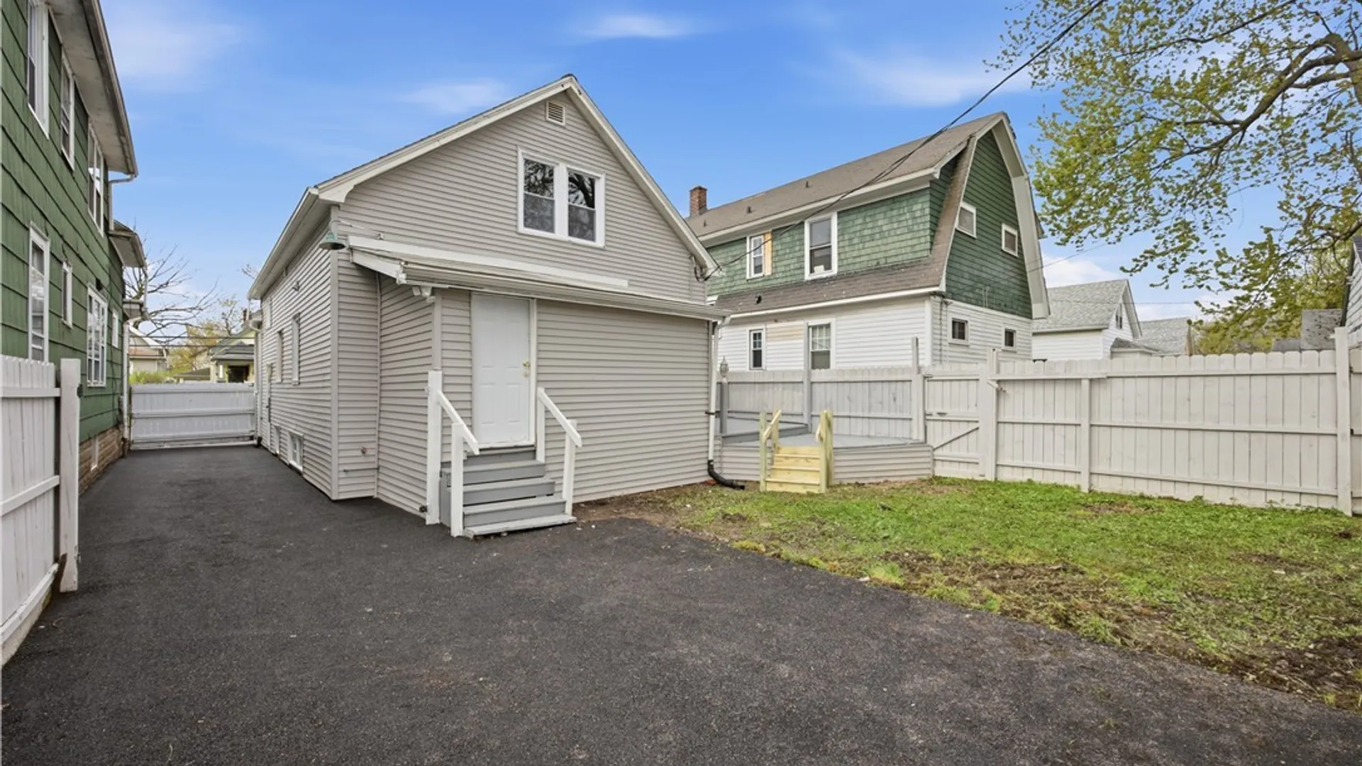 Property at 122 Dartmouth Avenue, Buffalo, NY 14215 45