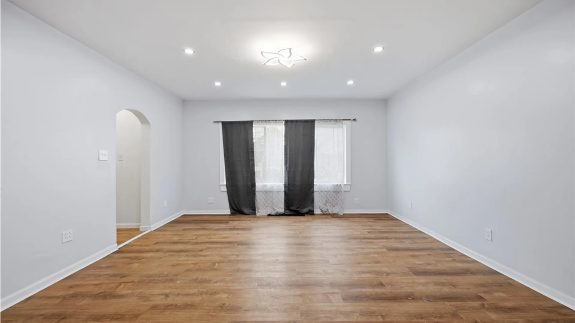 Property at 122 Dartmouth Avenue, Buffalo, NY 14215 8