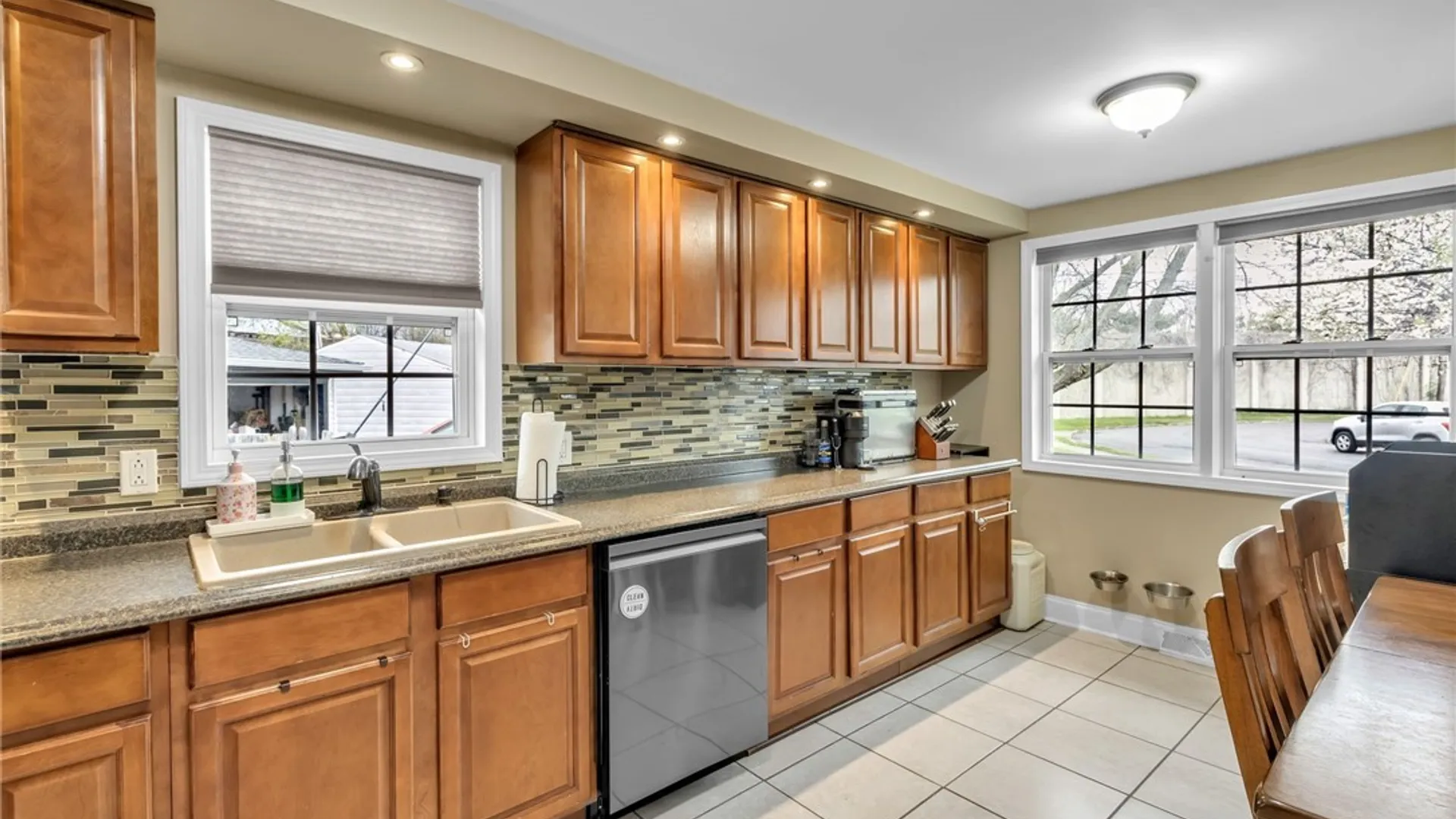Property at 9 Smith Drive, Lackawanna, NY 14218 17