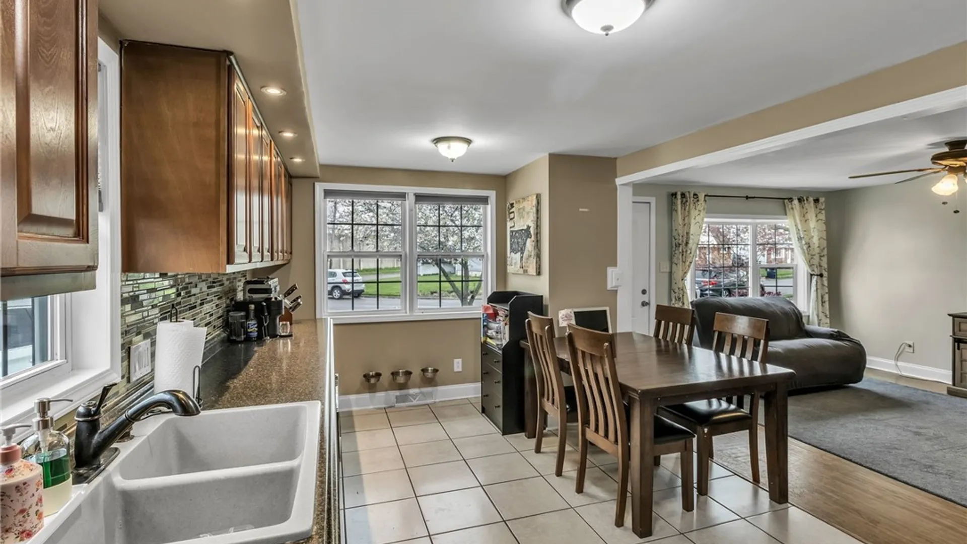 Property at 9 Smith Drive, Lackawanna, NY 14218 18