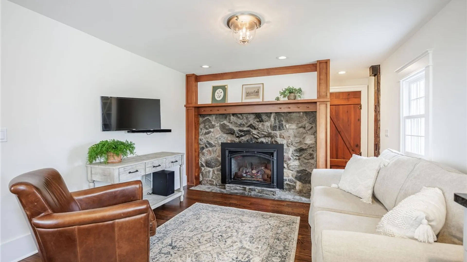 Property at 648 Mendon Road, Pittsford, NY 14534 21