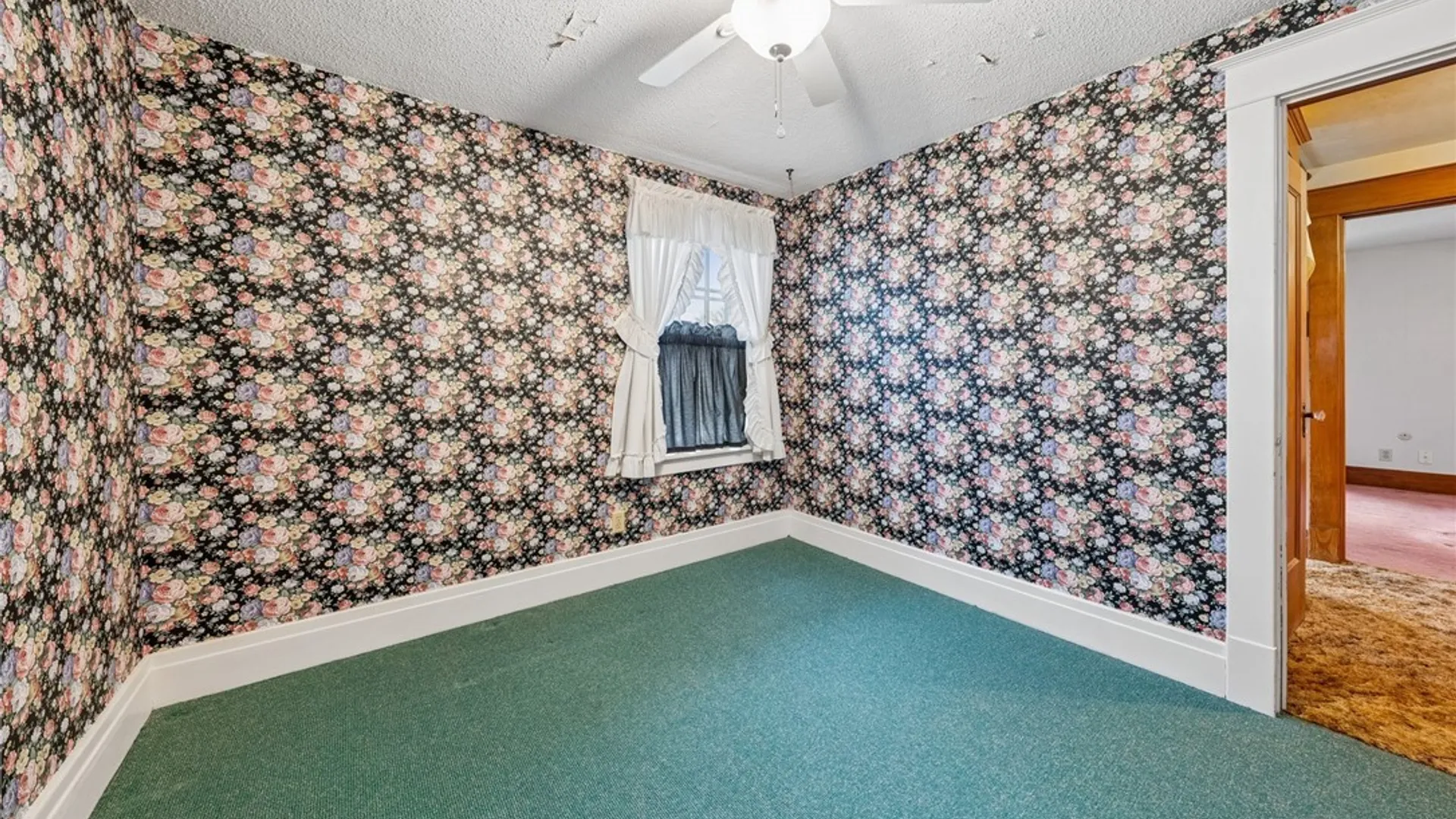 Property at 401 Bennett Street, North Tonawanda, NY 14120 14