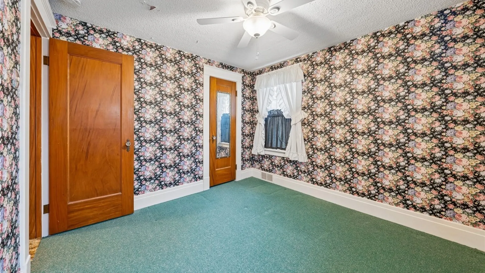Property at 401 Bennett Street, North Tonawanda, NY 14120 15