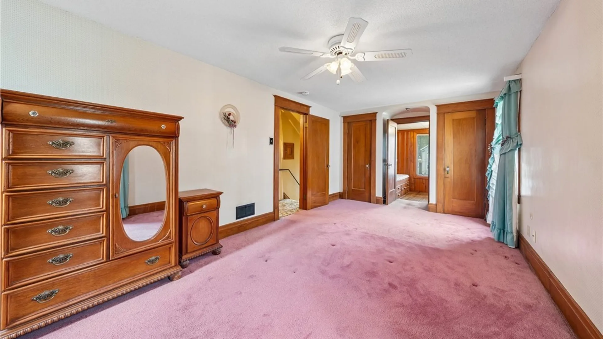 Property at 401 Bennett Street, North Tonawanda, NY 14120 16