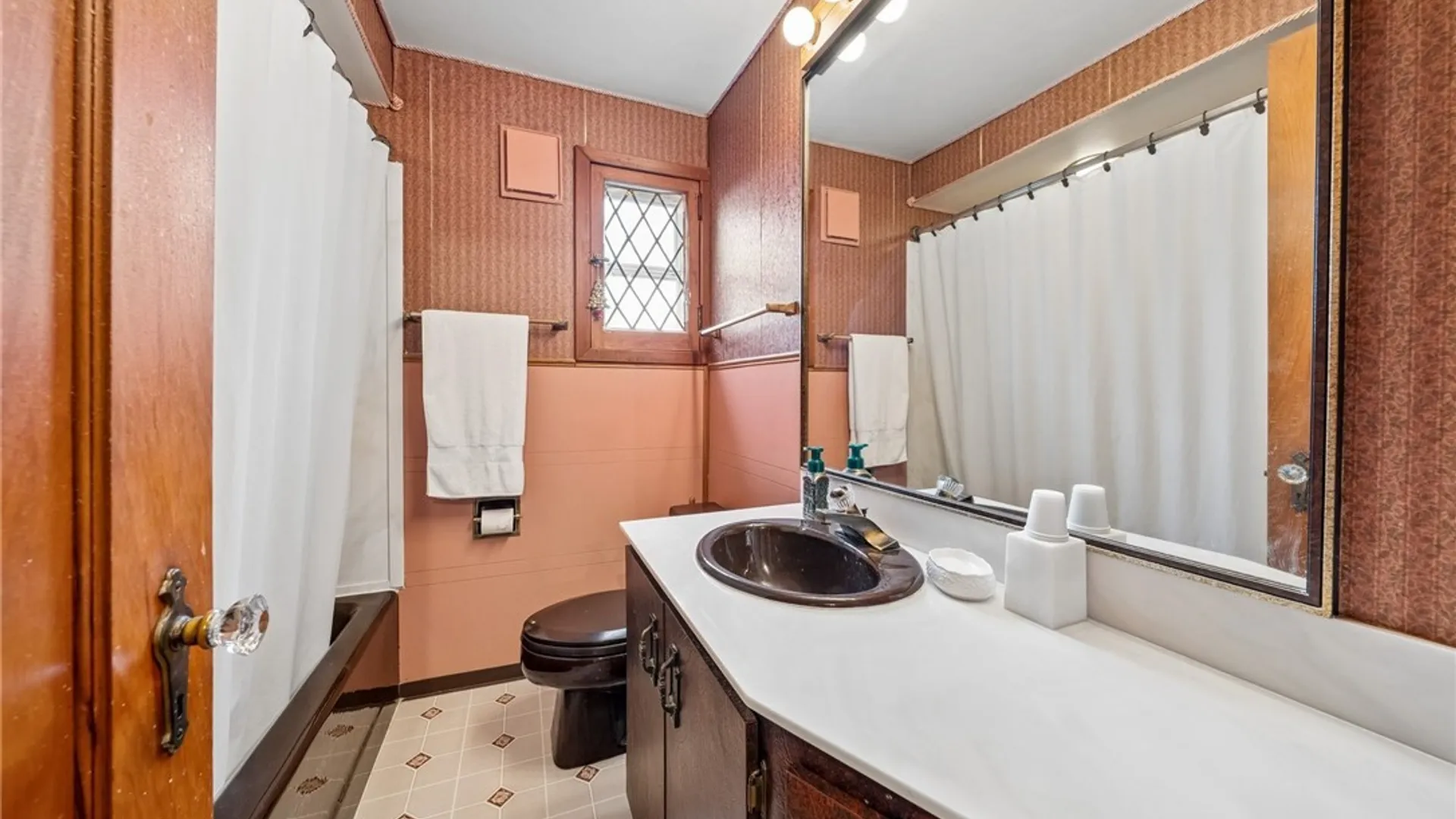 Property at 401 Bennett Street, North Tonawanda, NY 14120 18