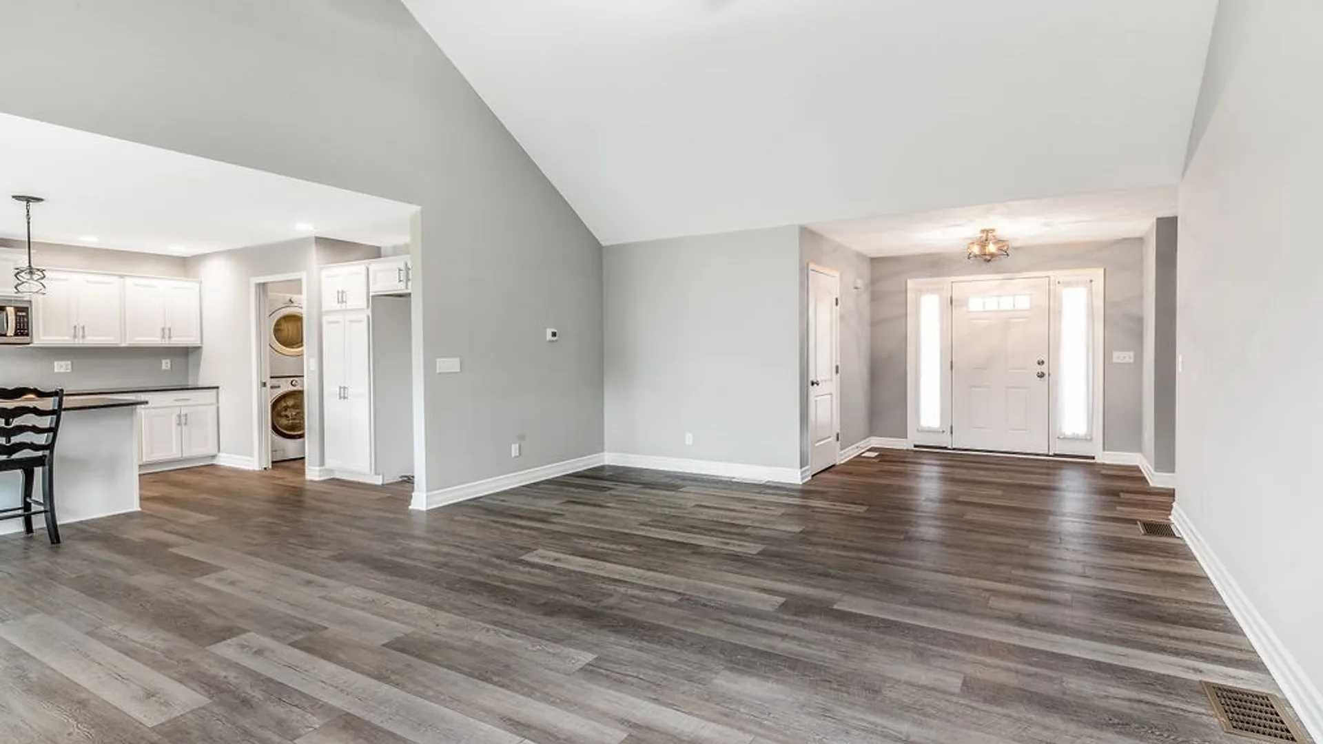 Property at 92 Country Club Court, Grand Island, NY 14072 10