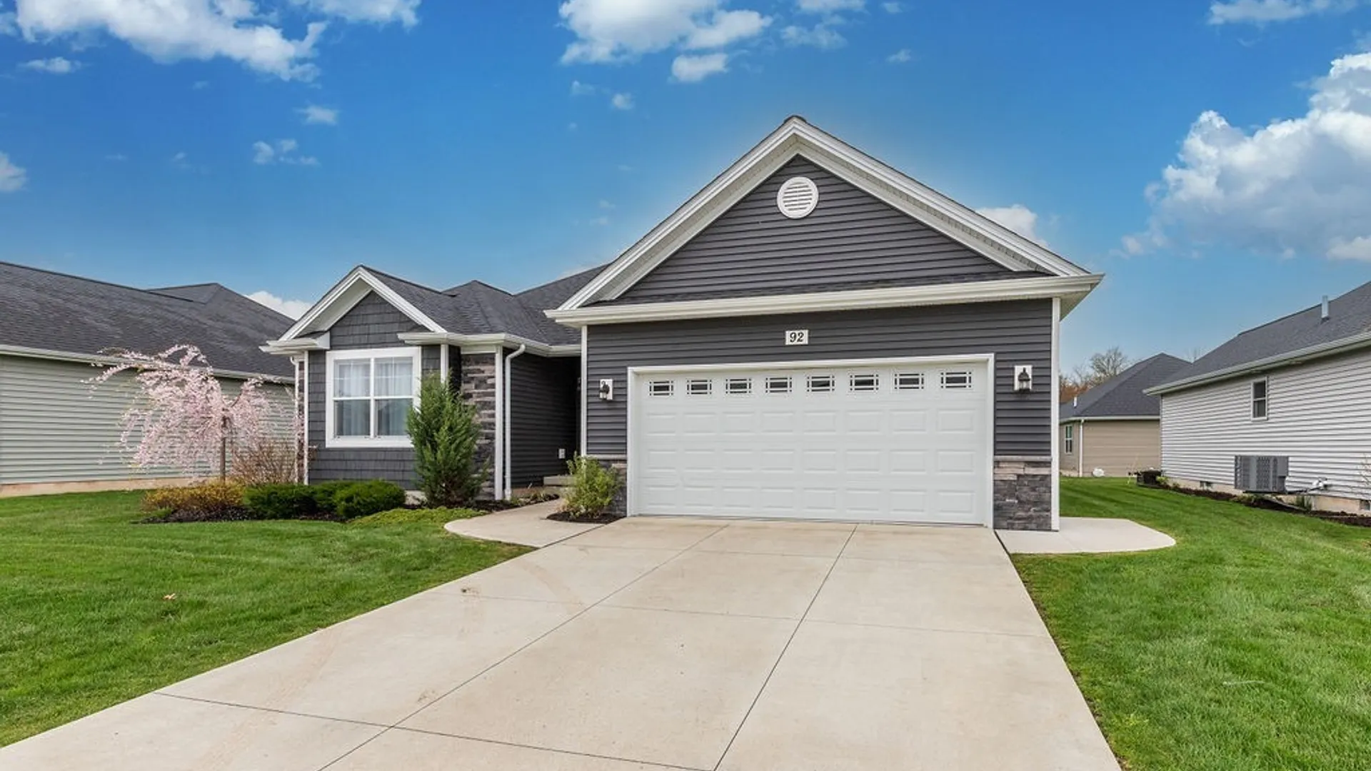 Property at 92 Country Club Court, Grand Island, NY 14072 5