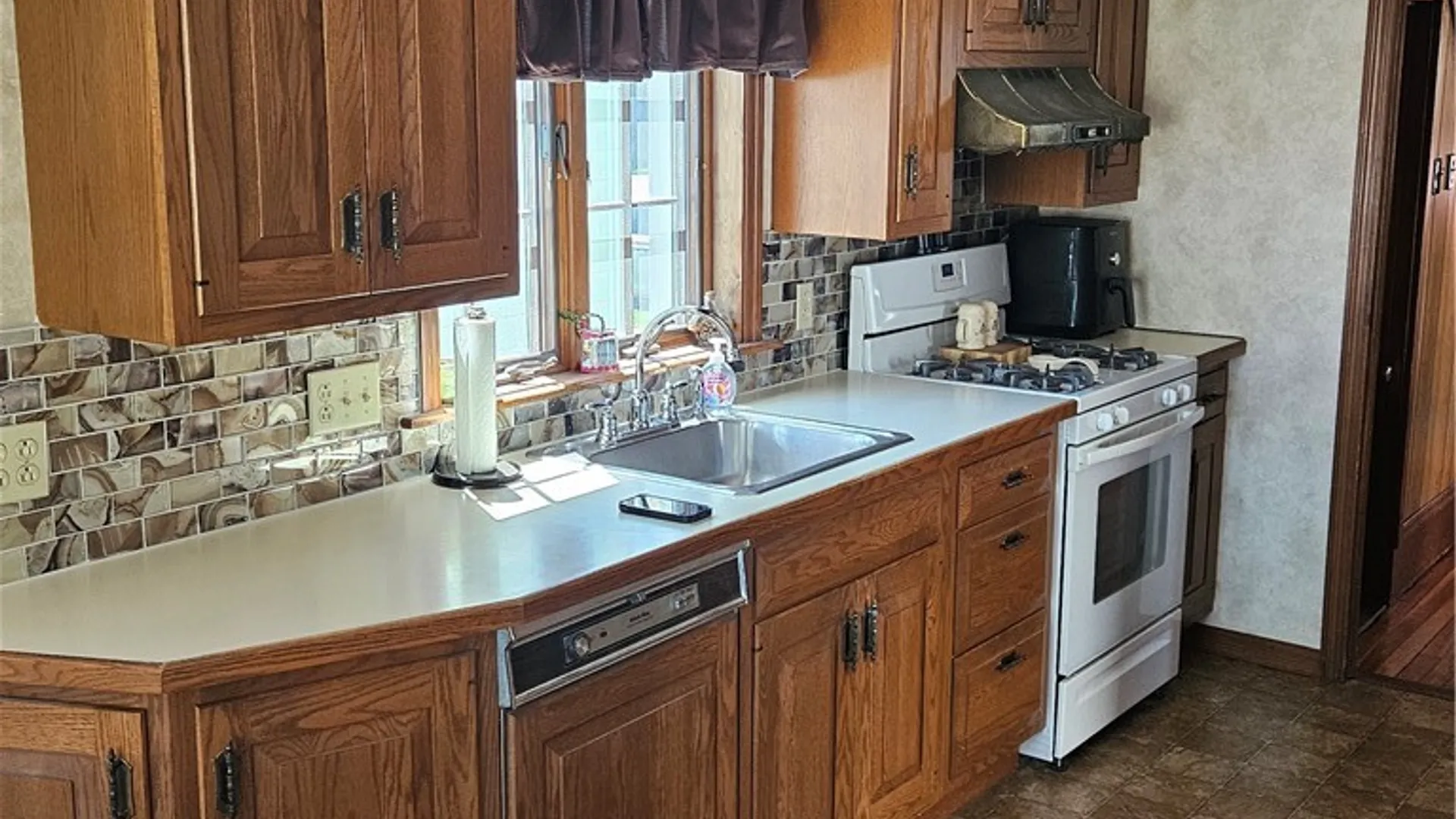 Property at 3 Glendale Place, Herkimer, NY 13350 13