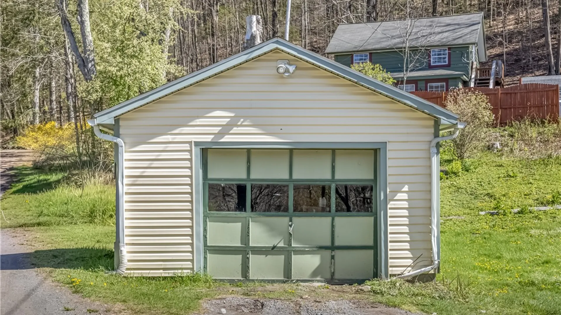 Property at 61 Hill Street, Middletown, NY 12406 13