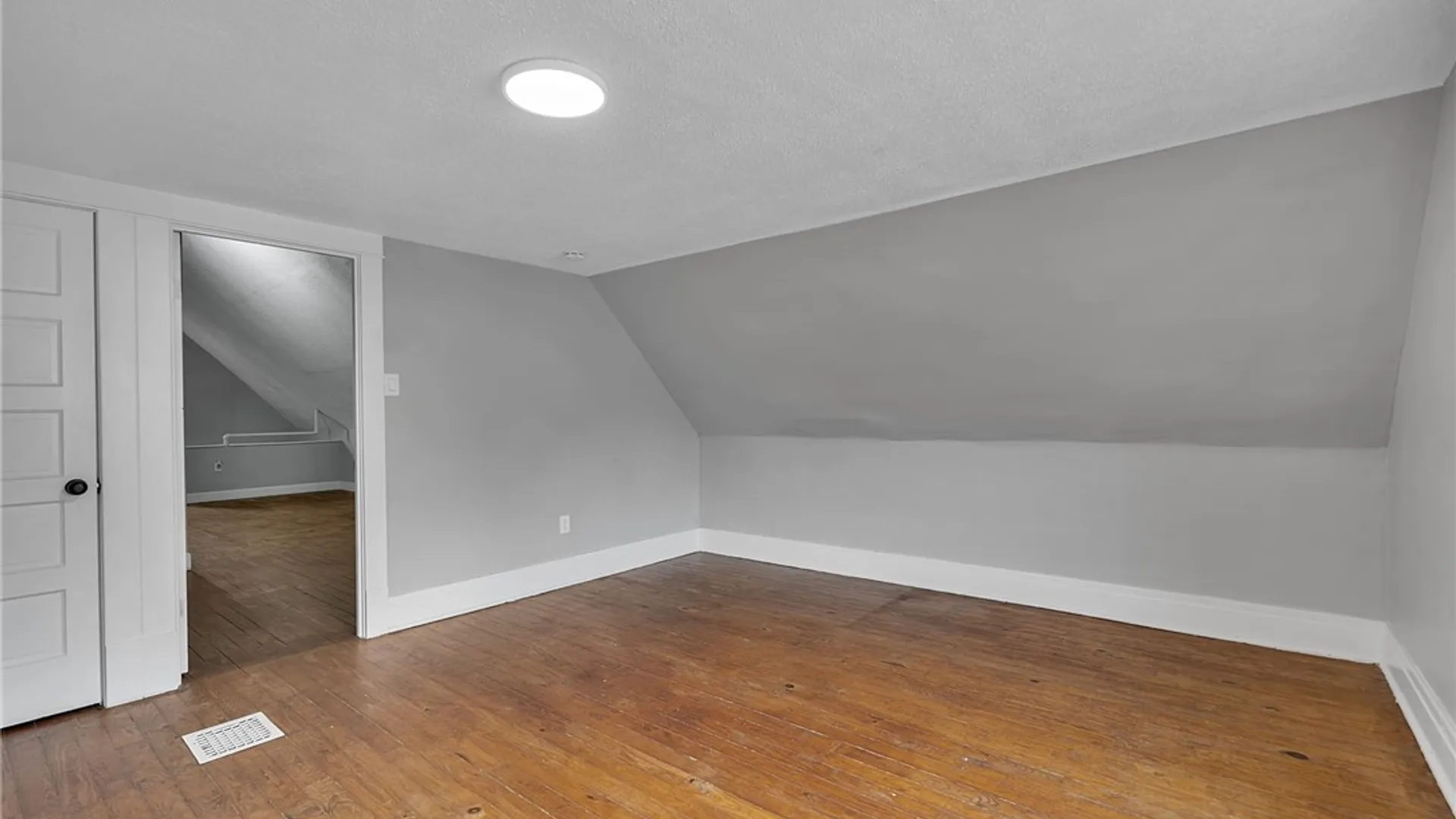 Property at 21 Freund Street, Buffalo, NY 14211 28