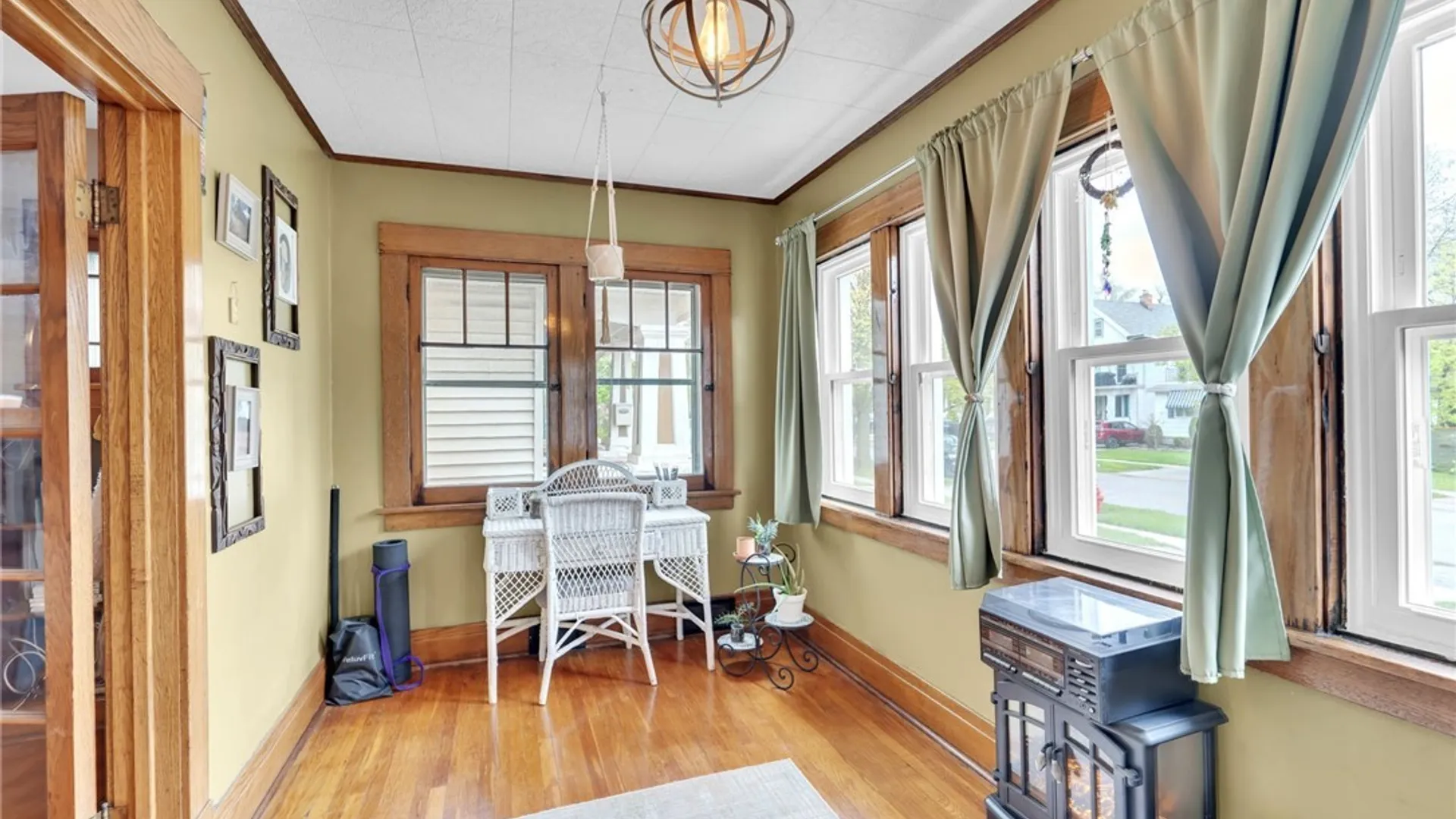 Property at 102 Saranac Avenue, Buffalo, NY 14216 13