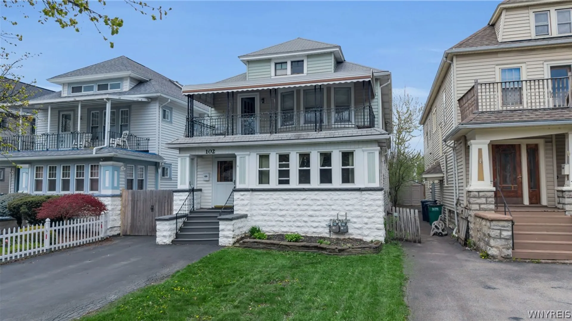 Property at 102 Saranac Avenue, Buffalo, NY 14216 2