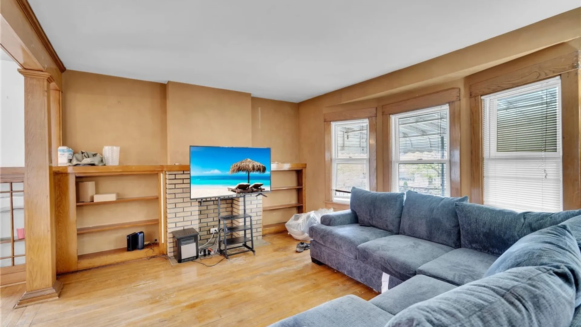 Property at 102 Saranac Avenue, Buffalo, NY 14216 27
