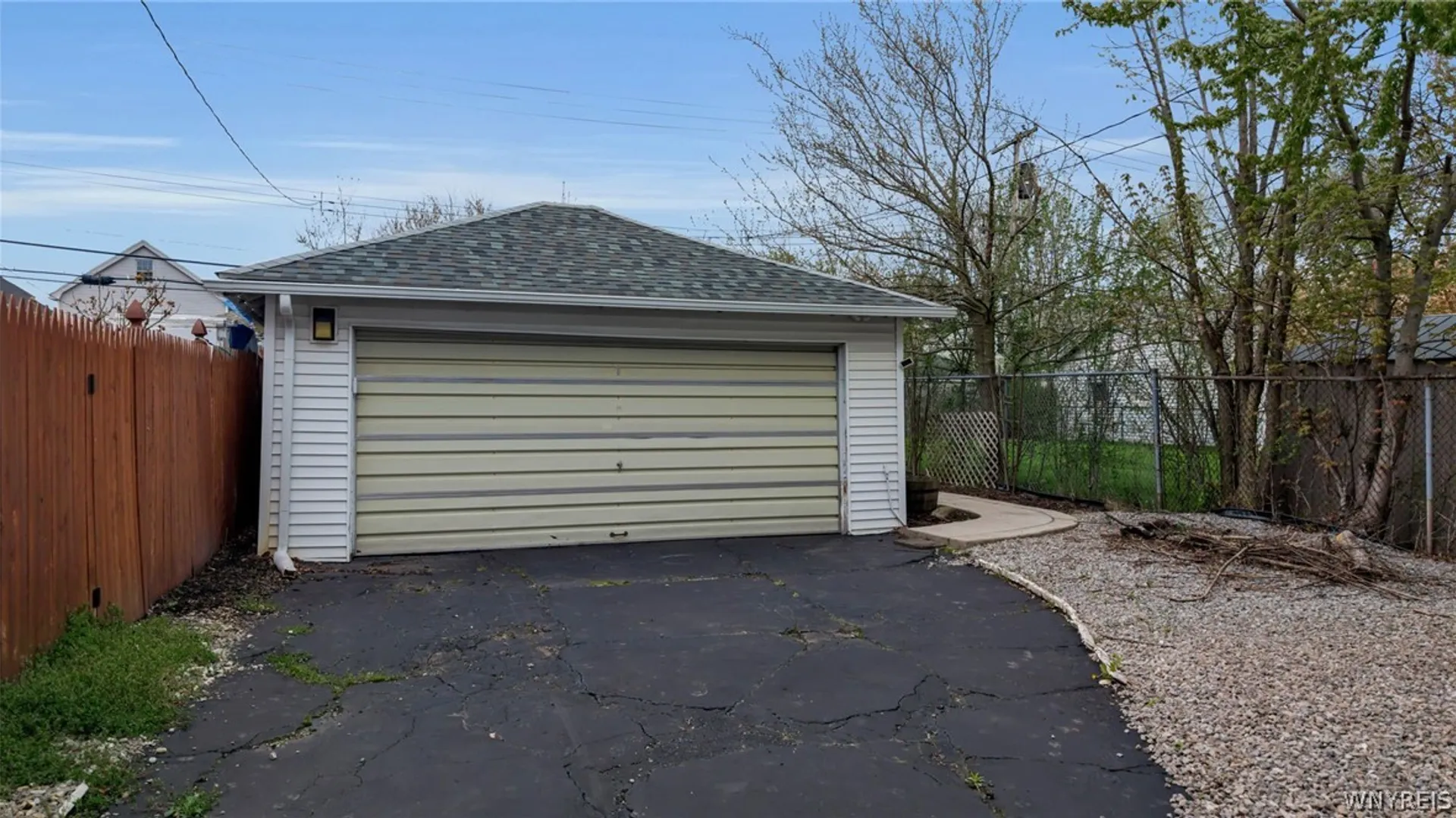 Property at 102 Saranac Avenue, Buffalo, NY 14216 5
