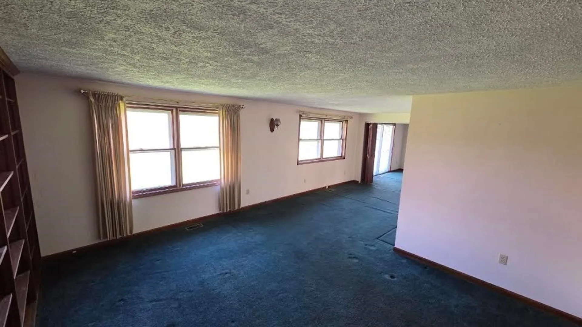 Property at 6161 Clinton St Road, Stafford, NY 14143 25