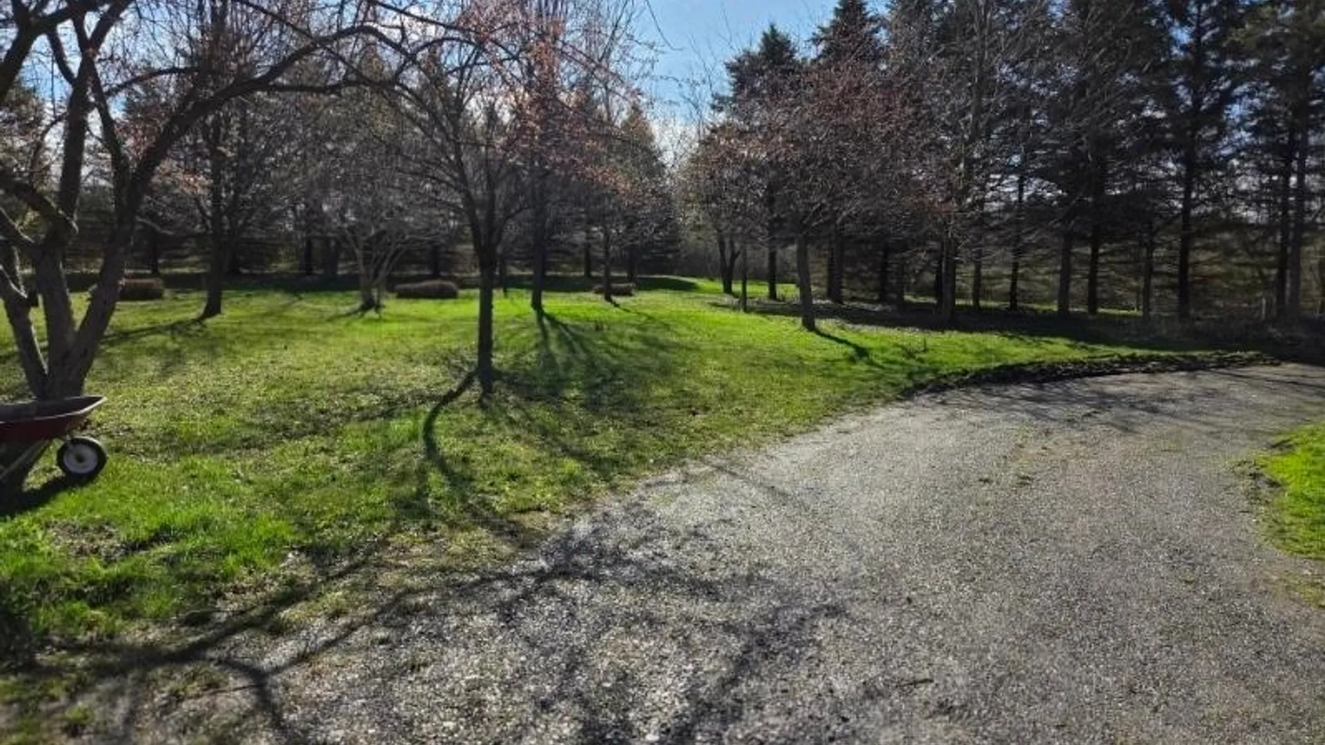 Property at 6161 Clinton St Road, Stafford, NY 14143 3